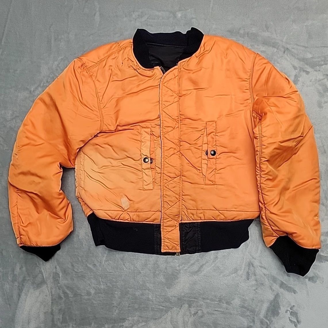 Alpha Industries VINTAGE Alpha Industries Flight Jacket Bomber MA-1 Black Orange Mens Small S Nylon Reversible Wind-Resistant 80s Mens Size US S / EU 44-46 / 1 - 2 Thumbnail