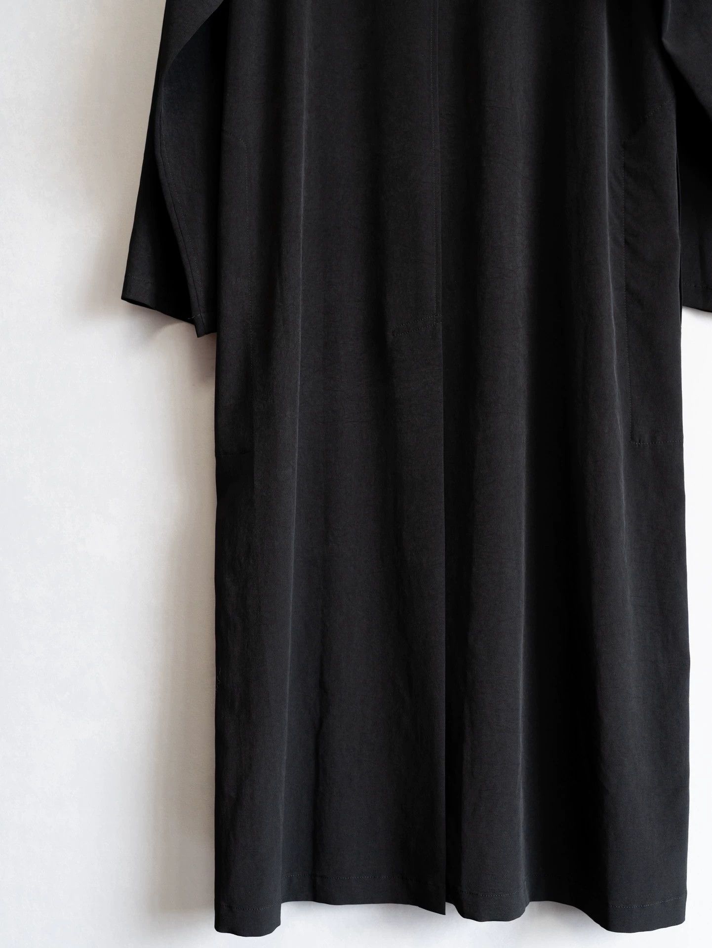 Yohji Yamamoto Yohji Yamamoto 19AW Collarless Gold Button Triacetate Robe Size US S / EU 44-46 / 1 - 5 Thumbnail