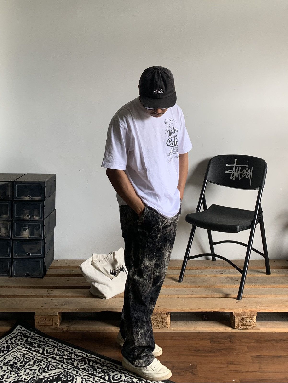 If Six Was Nine Snake Skin Print Pants Size US 32 / EU 48 - 2 Thumbnail