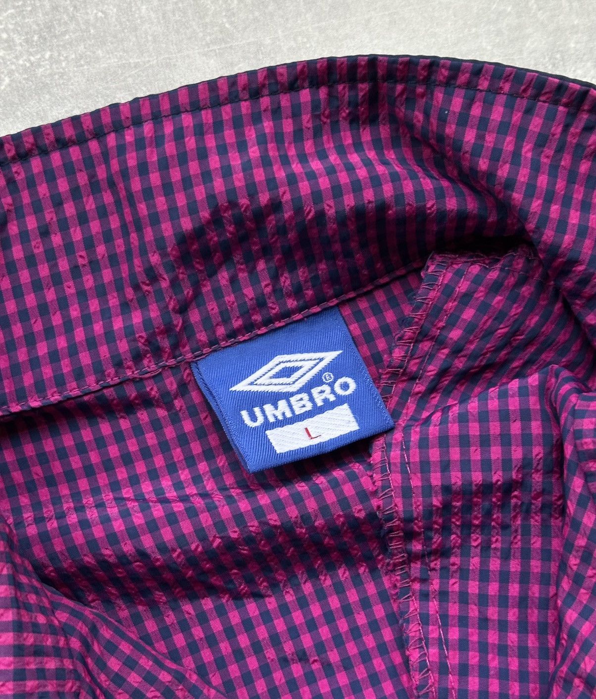 Umbro Rare Vintage UMBRO nylon windbreaker Jacket 1990s size L Size US L / EU 52-54 / 3 - 10 Thumbnail