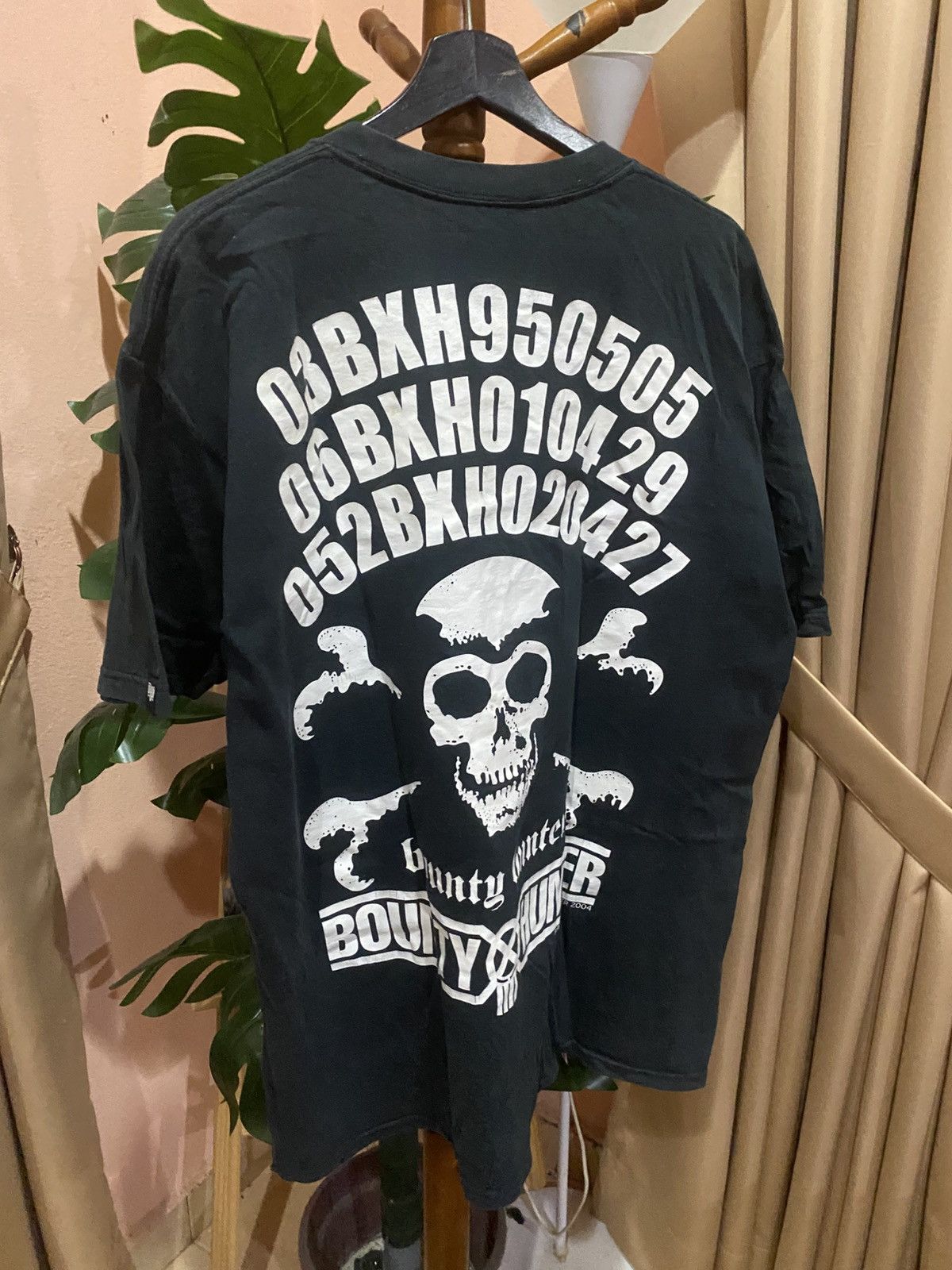 Bounty Hunter Bounty Hunter 2004 Skull Graphic T-Shirt Black Streetwear Size US XL / EU 56 / 4 - 7 Thumbnail