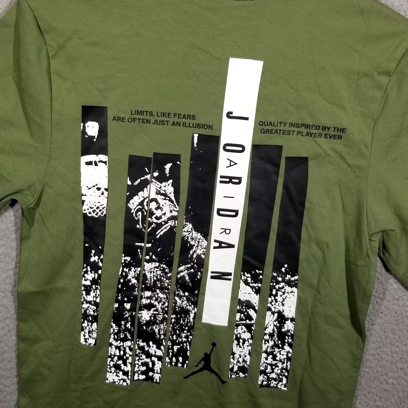 Jordan Brand Jordan Air Graphic T-Shirt Men XS Green FD7025-340 Size US XS / EU 42 / 0 - 2 Thumbnail