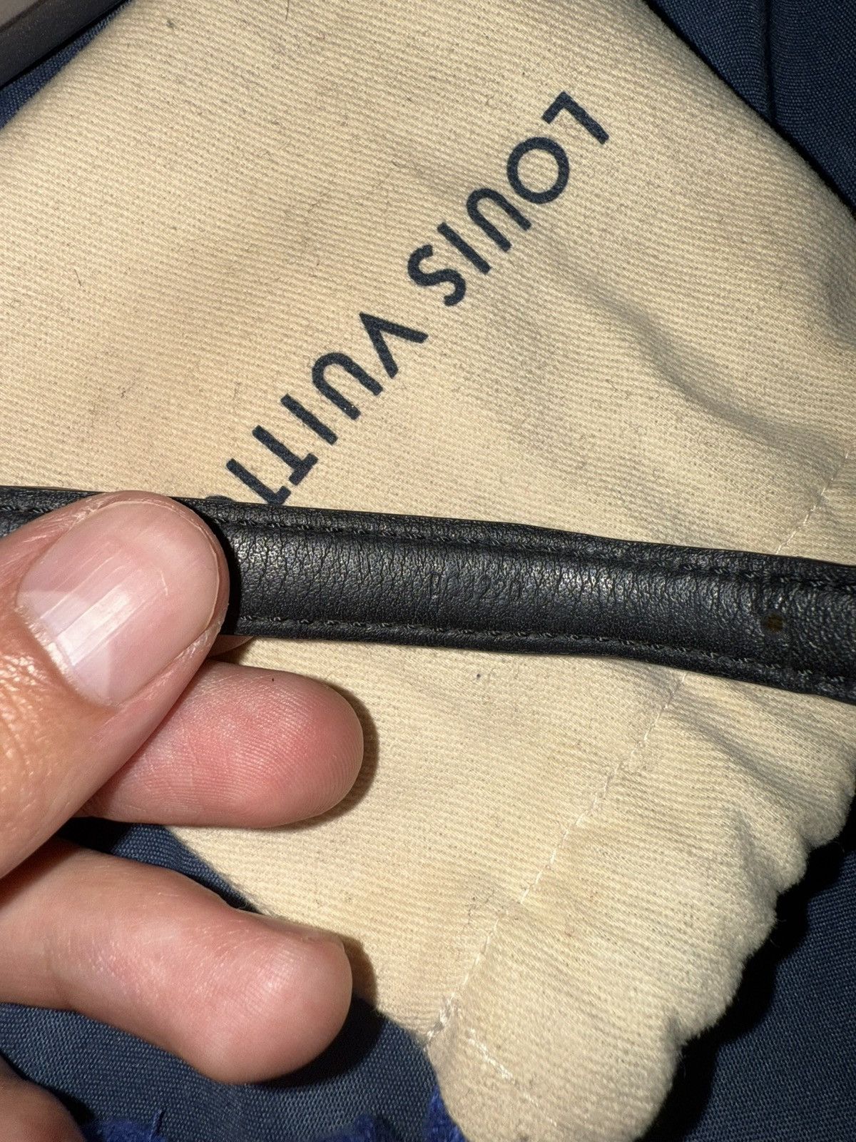 Louis Vuitton Louis Vuitton Sign In Double Bracelet Damier Graphite Size ONE SIZE - 5 Thumbnail