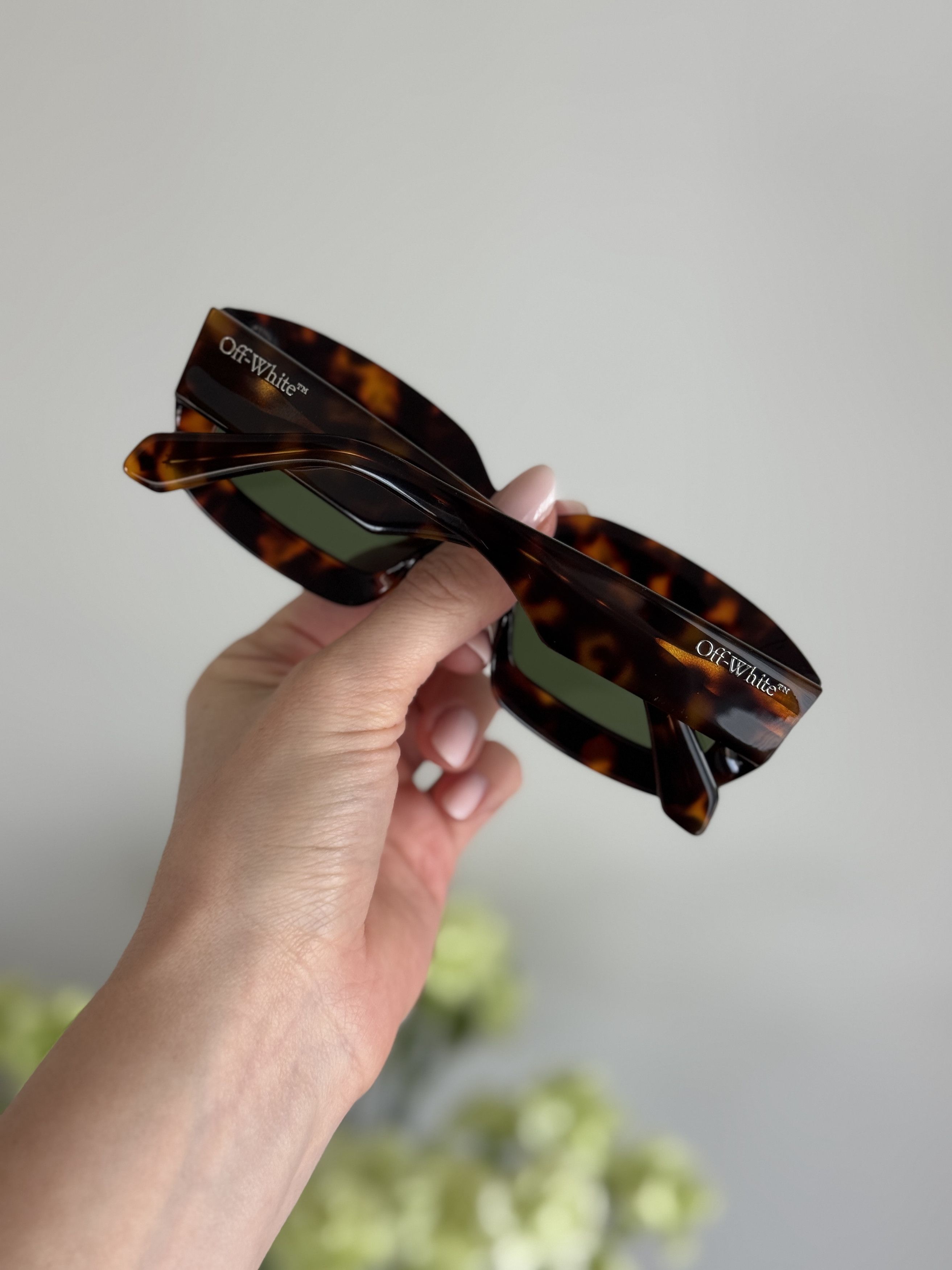 Off-White Off-White CHARLOTTE Sunglasses OERI138 6055 NEW AUTHENTIC Size ONE SIZE - 3 Thumbnail