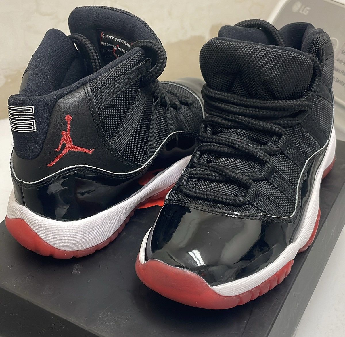 Jordan Brand Air Jordan 11 Retro GS 'Bred' 2019 US Youth’s Size 4.5 Size US 4.5 / IT 34.5 - 8 Thumbnail