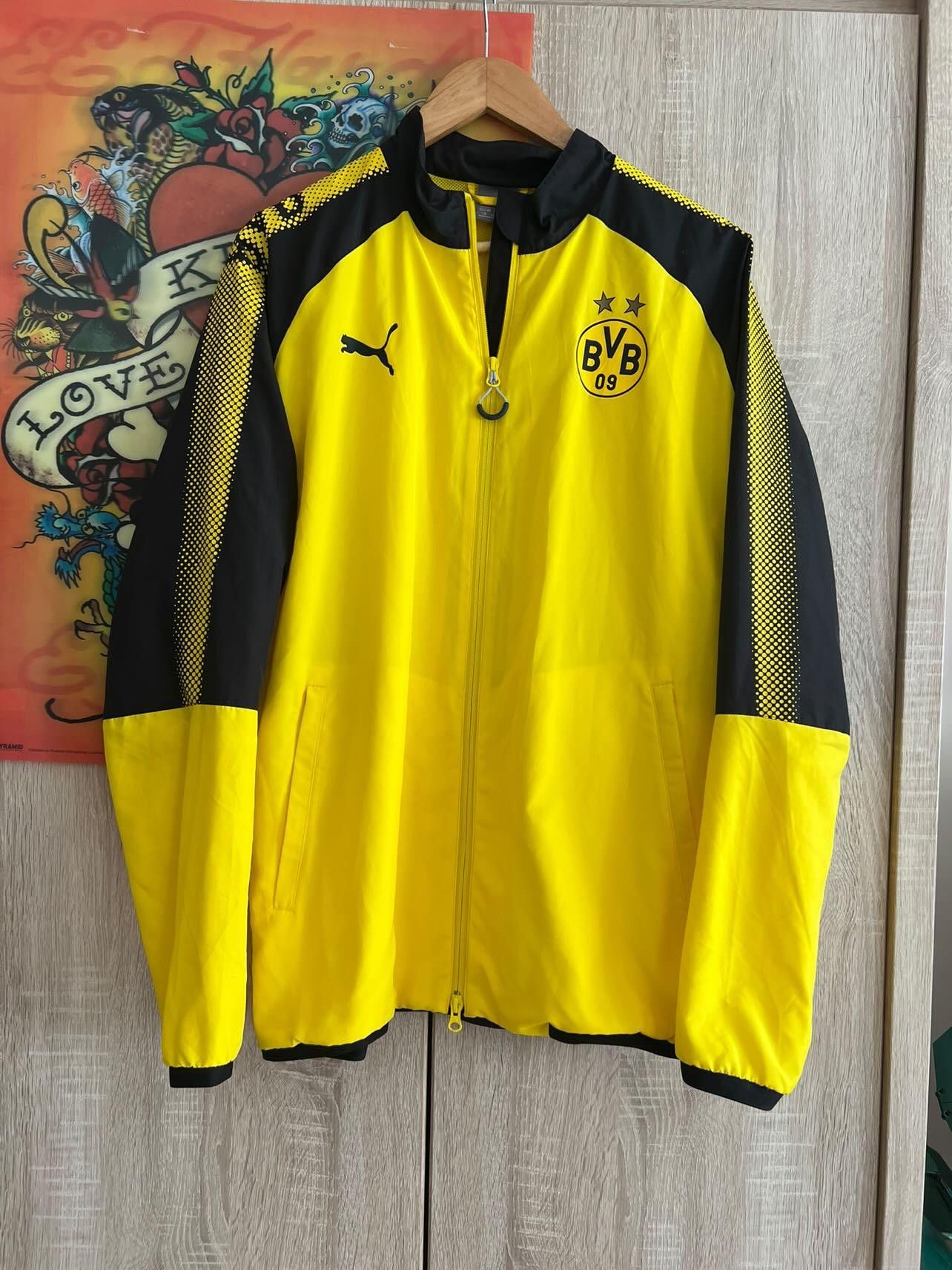Puma PUMA BORUSSIA DORTMUND 2017/18 BVB soccer jacket Size US L / EU 52-54 / 3 - 1 Thumbnail