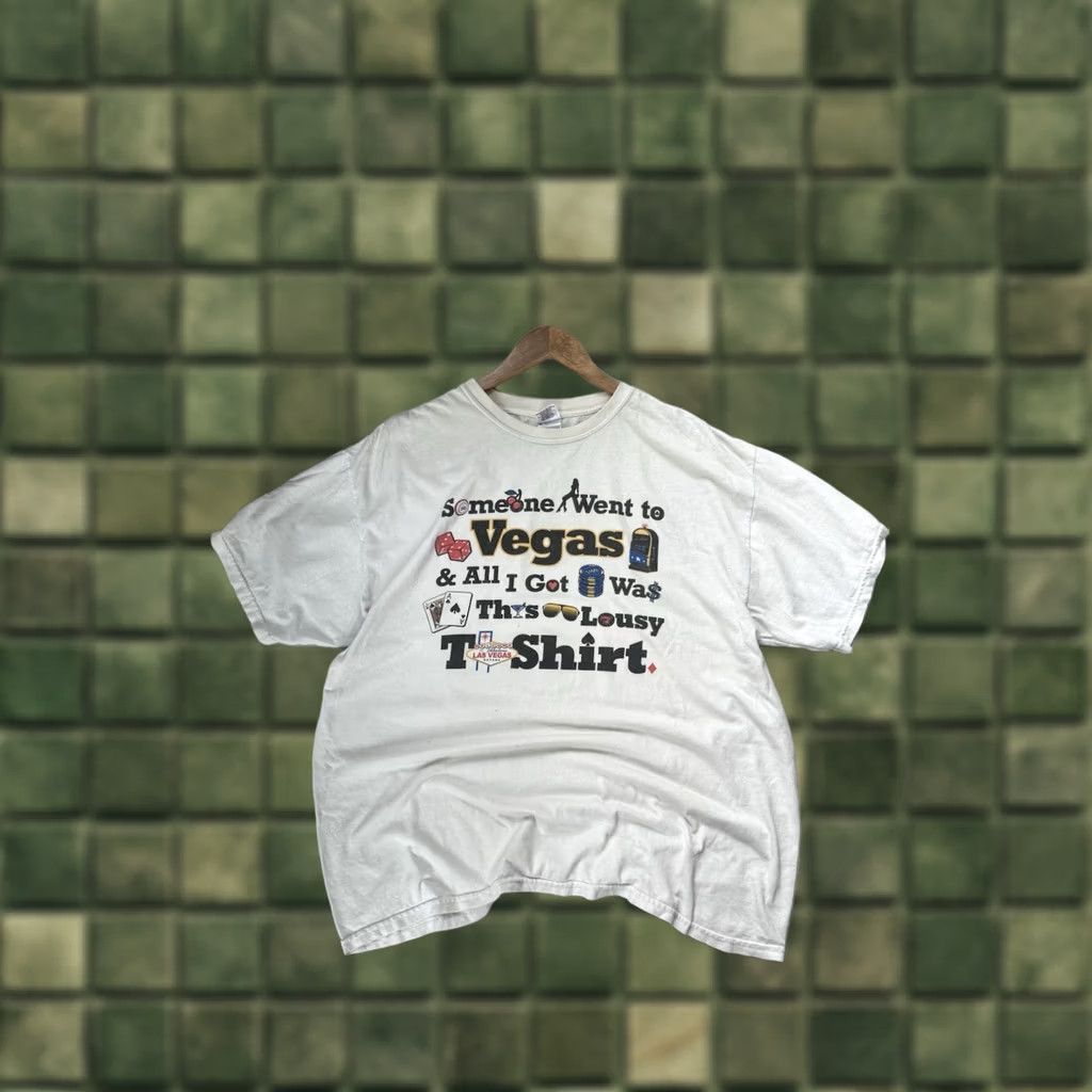 Gildan VINTAGE Gildan Las Vegas Casino White T Shirt Size Xl Men 00s Size US XL / EU 56 / 4 - 1 Thumbnail