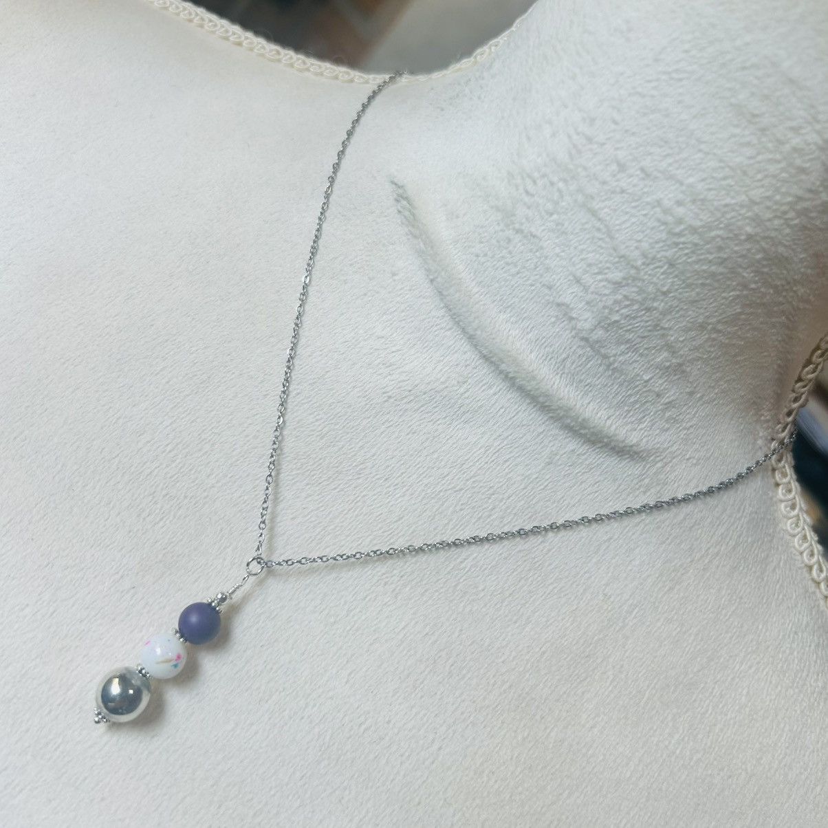 Handmade Handcrafted art glass bead drop pendant on chain necklace Size ONE SIZE - 2 Thumbnail