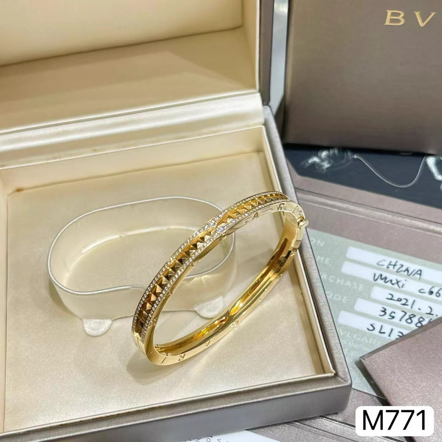 Bvlgari Bvlgari ZERO.1 Rock Gold 2-Row Diamond Rivet Bracelet SM LN Size ONE SIZE - 4 Thumbnail