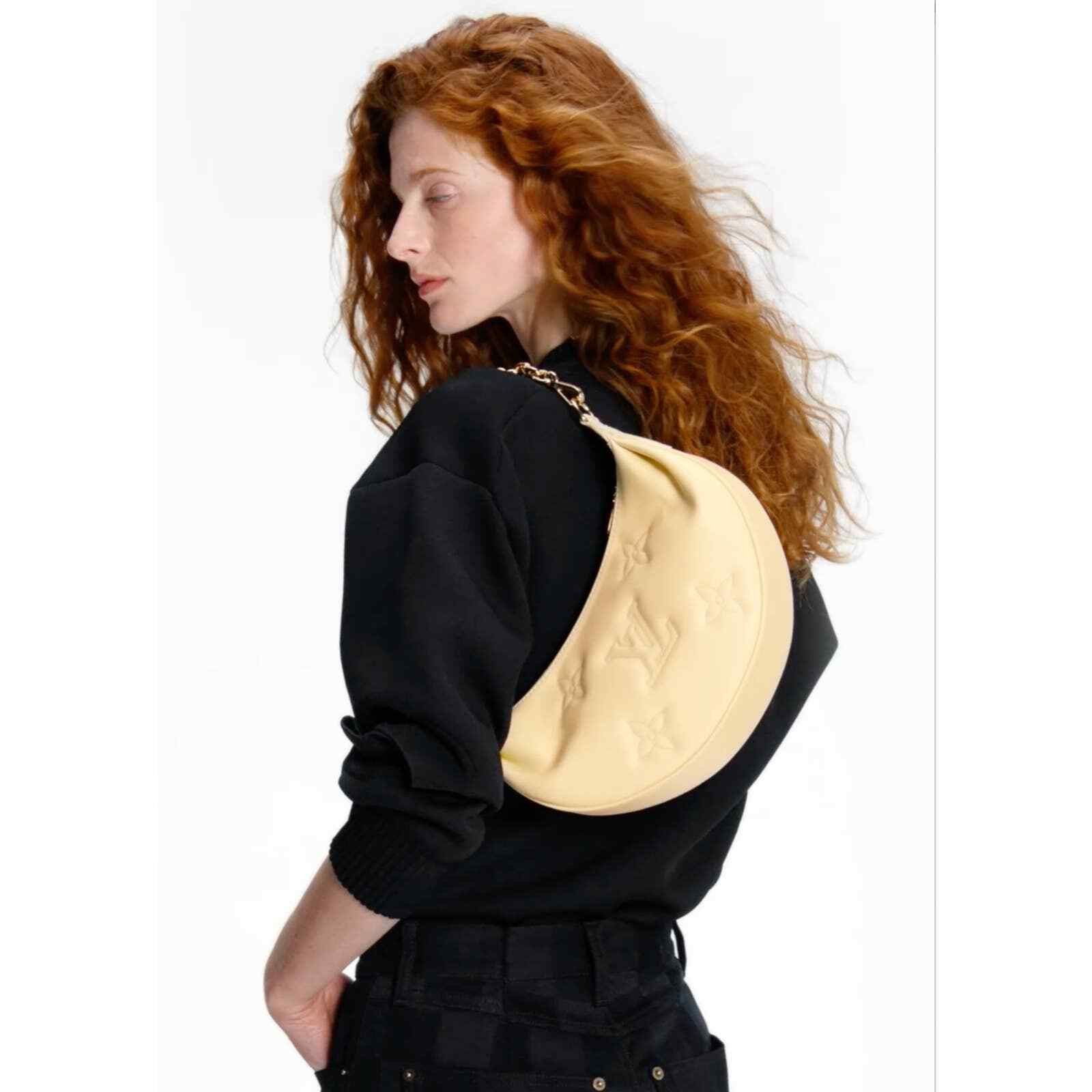 Louis Vuitton Louis Vuitton Bubblegram Yellow Chain Crossbody Shoulder Bag Size ONE SIZE - 6 Thumbnail