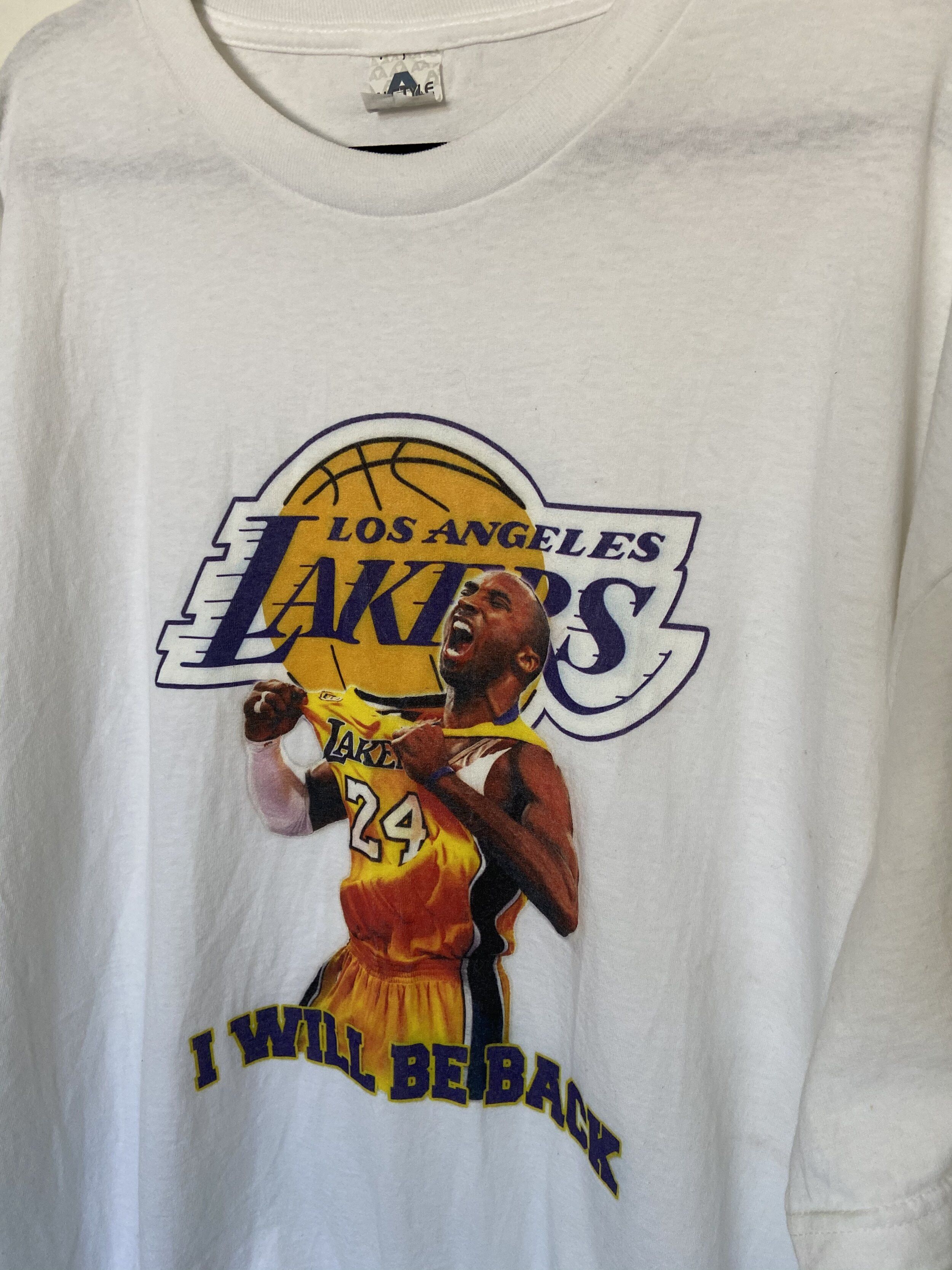 NBA (3XL) Vintage Kobe Bryant LA Lakers "I'll Be Back" T-Shirt Size US XXL / EU 58 / 5 - 3 Thumbnail