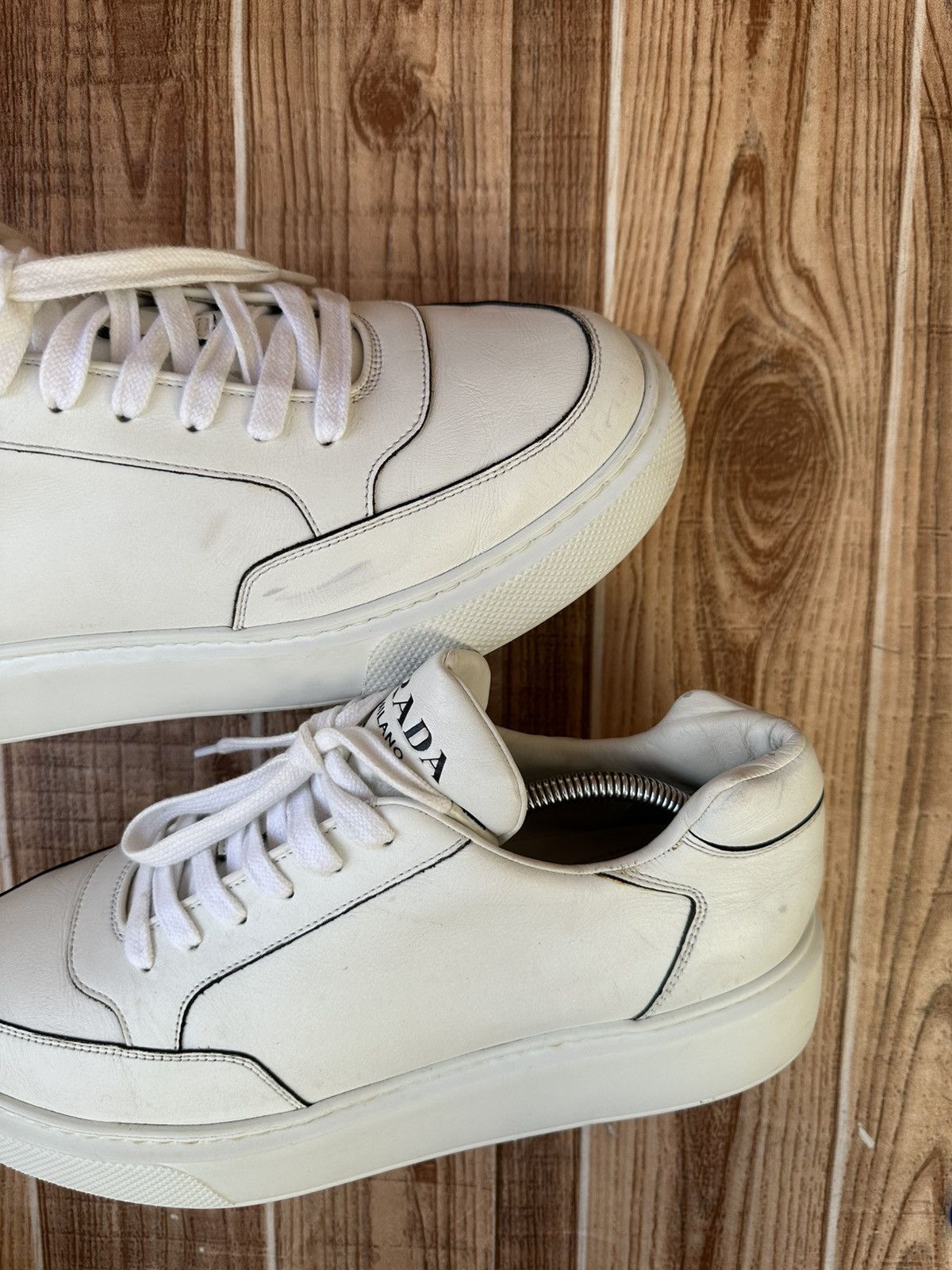 Prada Prada Milano White Leather Montana Low top Sneaks Size US 10 / EU 43 - 12 Thumbnail