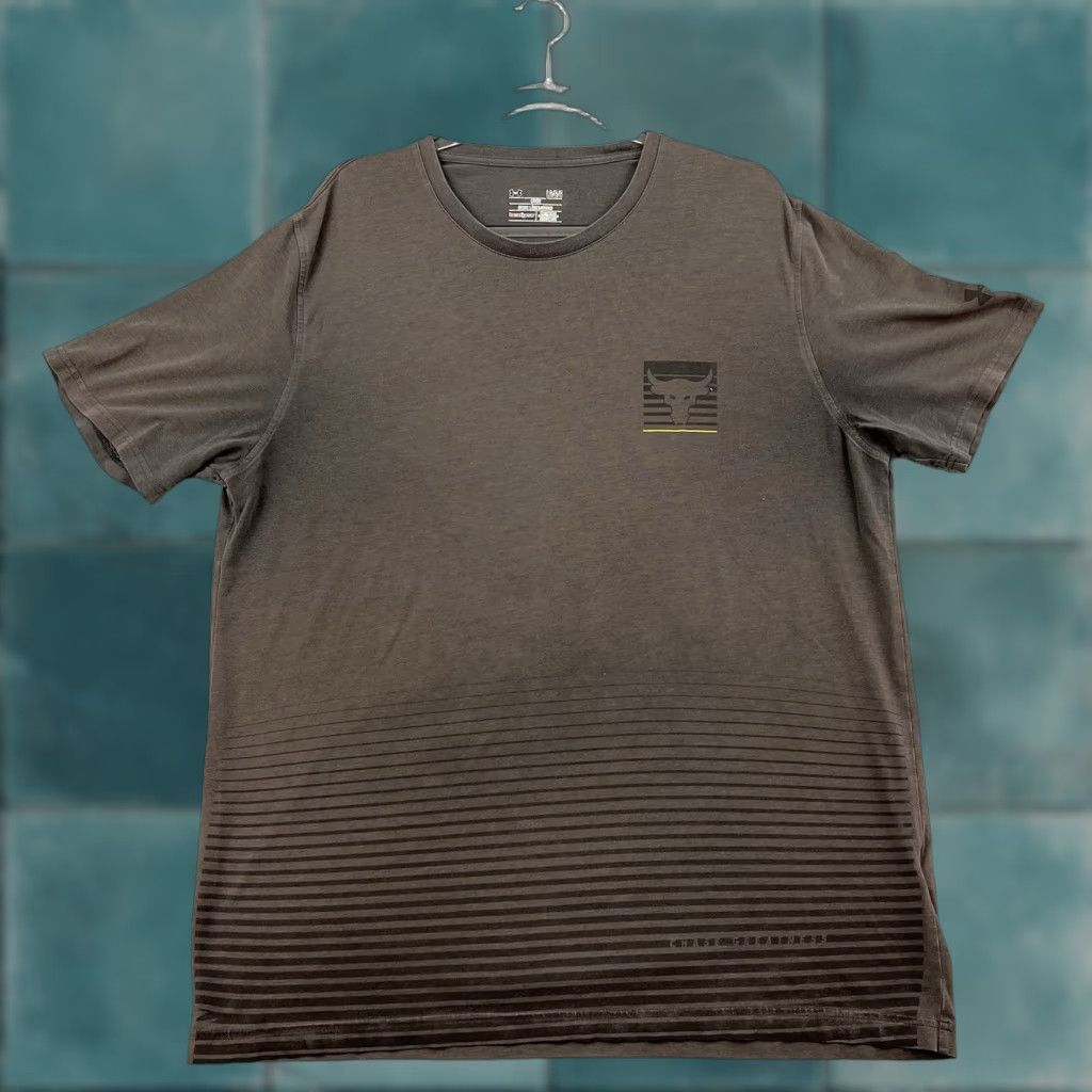 Under Armour Under Armour Project Rock Greatness Gray T-Shirt Mens L Crew Neck Short Sleeve Cotton Graphic Print Breathable Stretch Workout Shirt Size US L / EU 52-54 / 3 - 1 Thumbnail