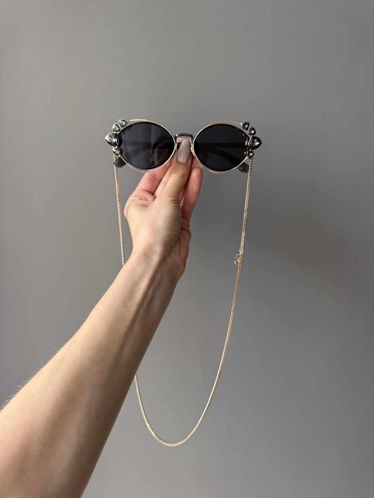 Jimmy Choo JIMMY CHOO SHINE/S 2M2M IR With Chain Black Ruthenium Size ONE SIZE - 4 Thumbnail