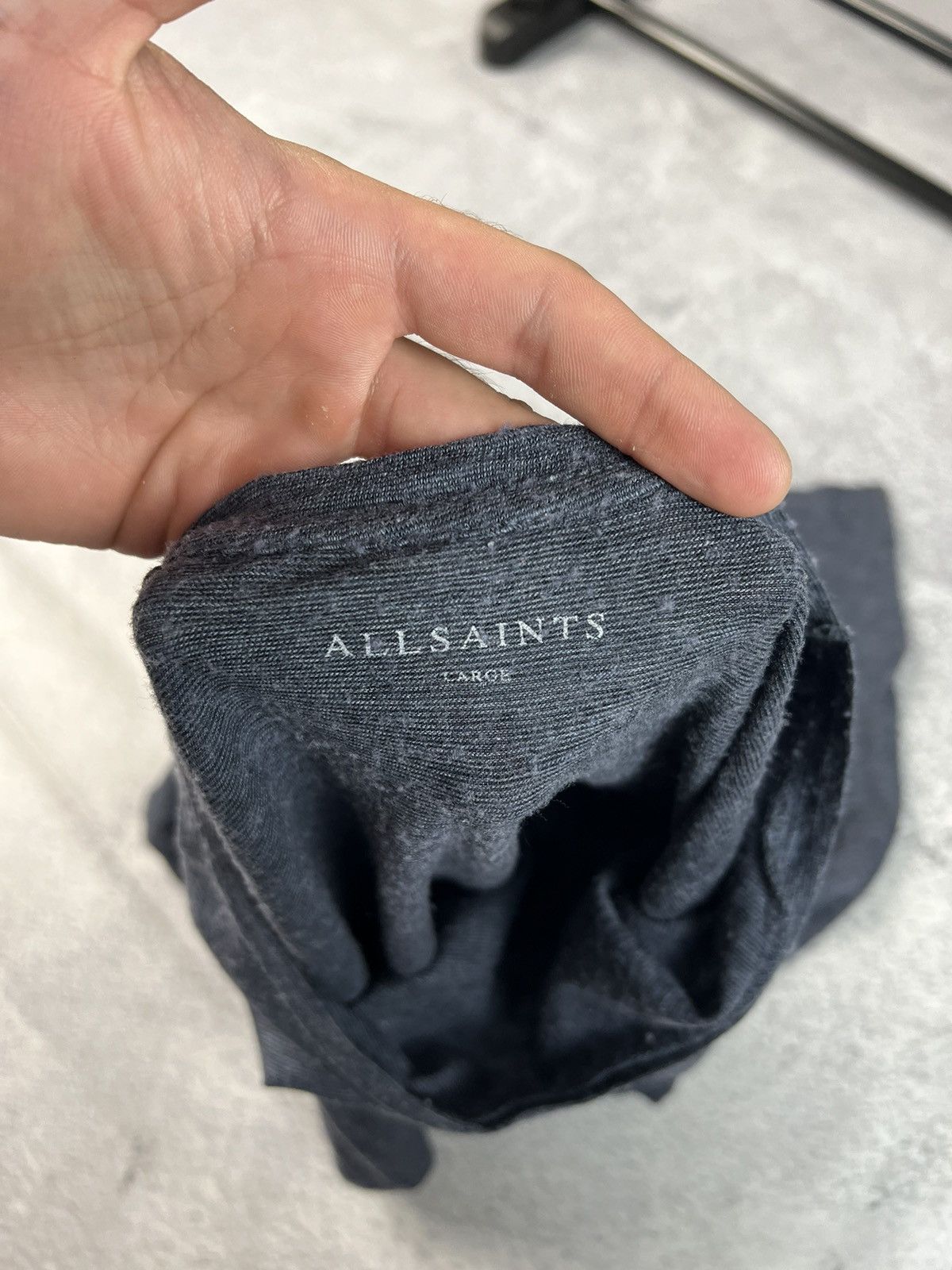 20471120 All saints Leonsted crew Size US L / EU 52-54 / 3 - 7 Thumbnail