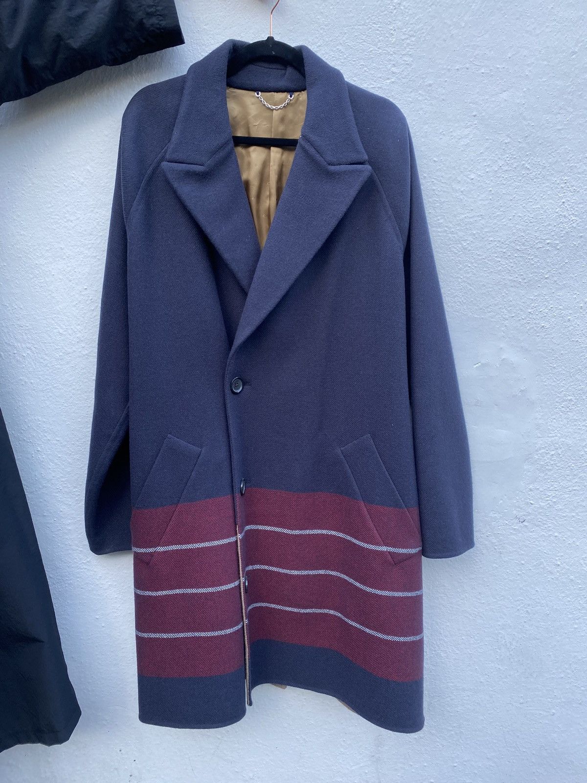 Louis Vuitton Navy wool and cashmere coat Size US M / EU 48-50 / 2 - 3 Thumbnail