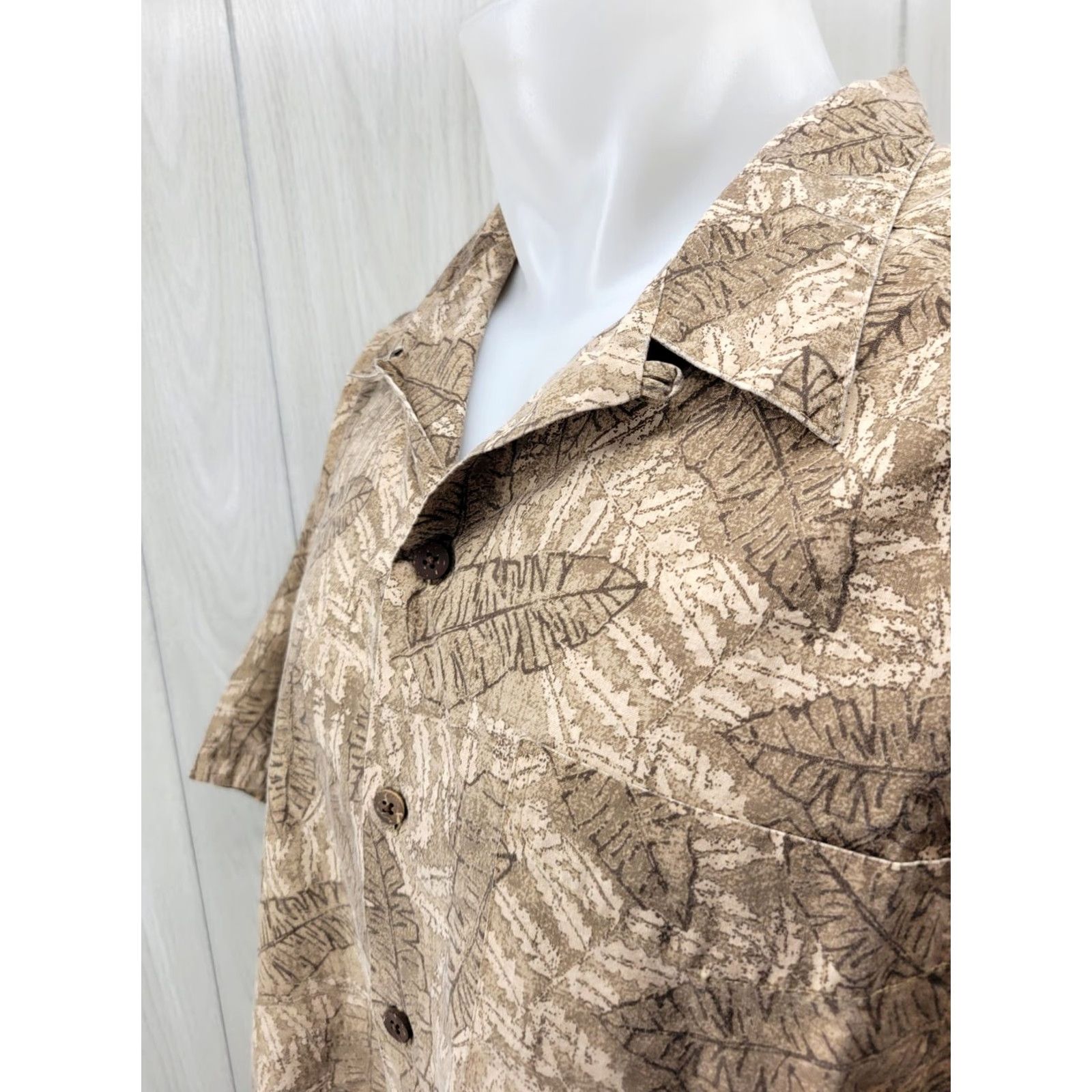 Vintage L.L. Bean Hawaiian Shirt Mens XL Reg Short Sleeve Button Up Tan Size US XL / EU 56 / 4 - 4 Thumbnail