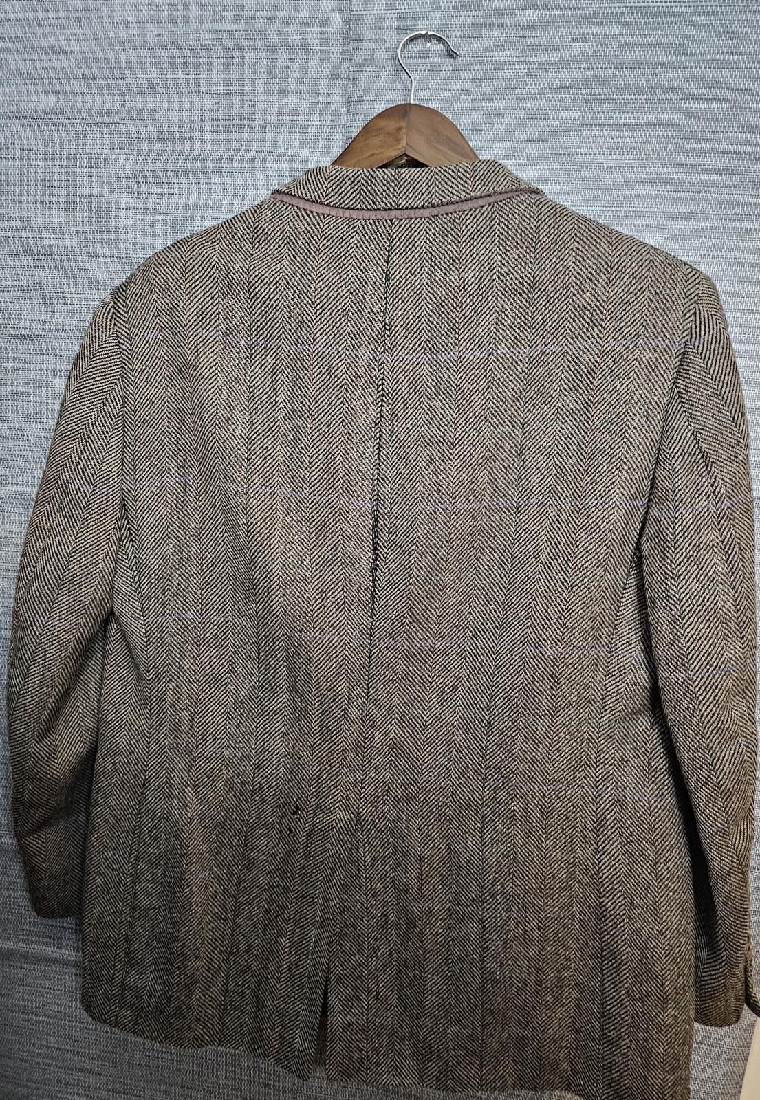 Bill Blass Bill Blass Jacket Brown Men Size L Herringbone Tweed Blazer Size 42R - 4 Thumbnail