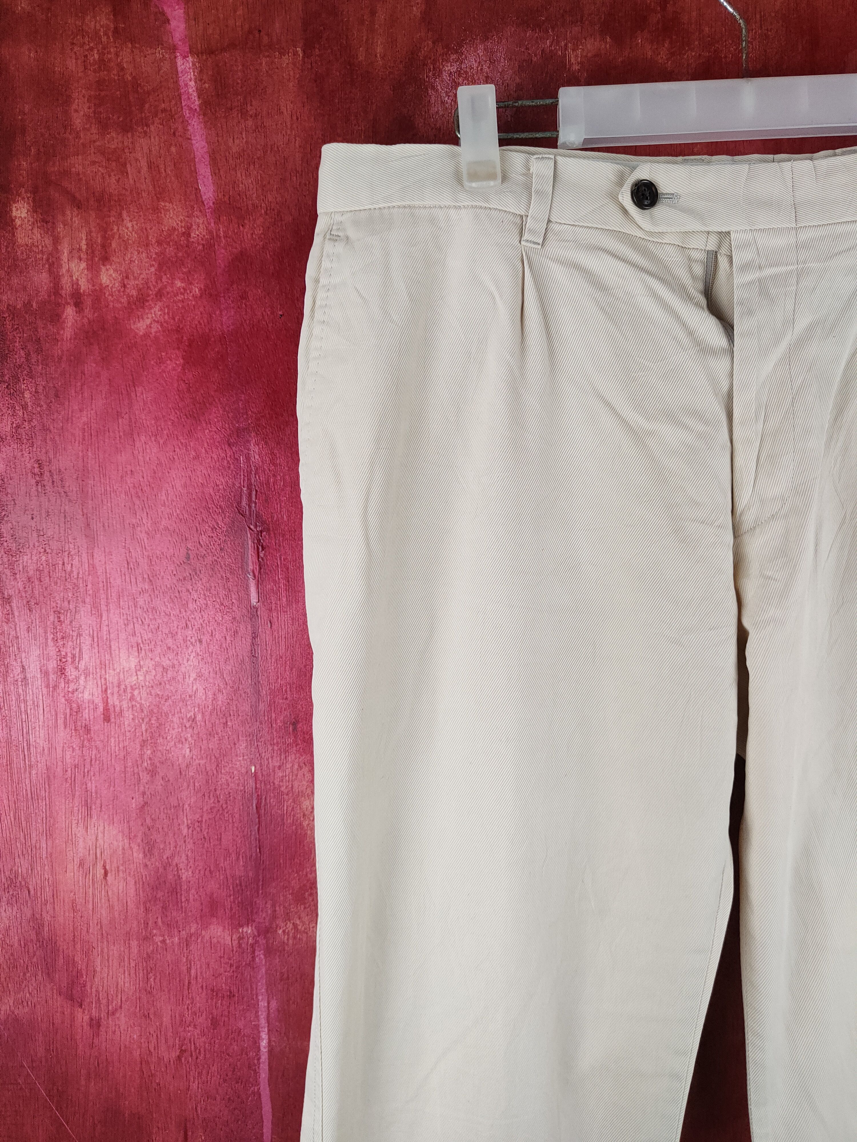 Burberry Burberry Beige Trousers Chino Pants N#S3030 Size US 36 / EU 52 - 3 Thumbnail