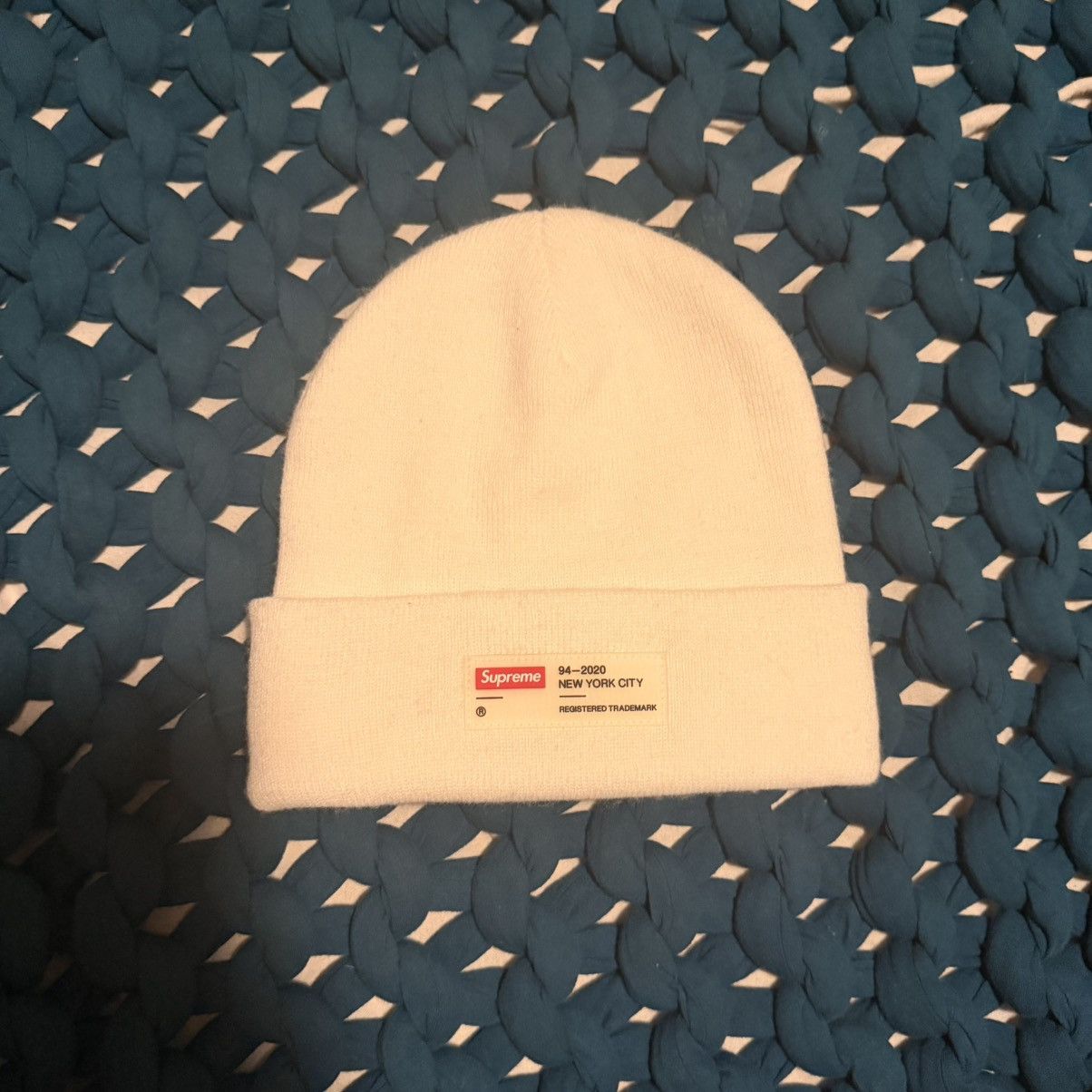Supreme supreme clear logo beanie FW 2020 Size ONE SIZE - 1 Thumbnail
