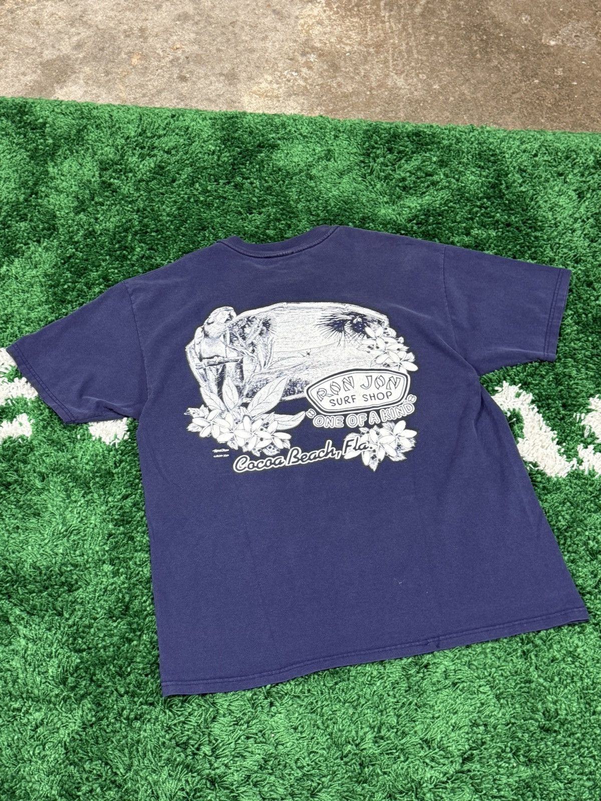 Ron Jon Surf Shop Ron Jon Surf Shop Navy Skate Store Beach Bum Tee 2XL XXL Size US XXL / EU 58 / 5 - 4 Thumbnail