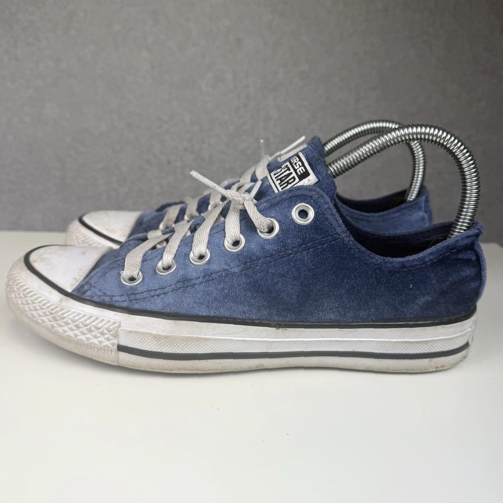 Converse CONVERSE ALL STAR Womens Sneakers Low Top Velour Blue Size 7 Velvet Feel Shoes Womens 7 Blue Sneakers Size M / US 6-8 / IT 42-44 - 4 Thumbnail