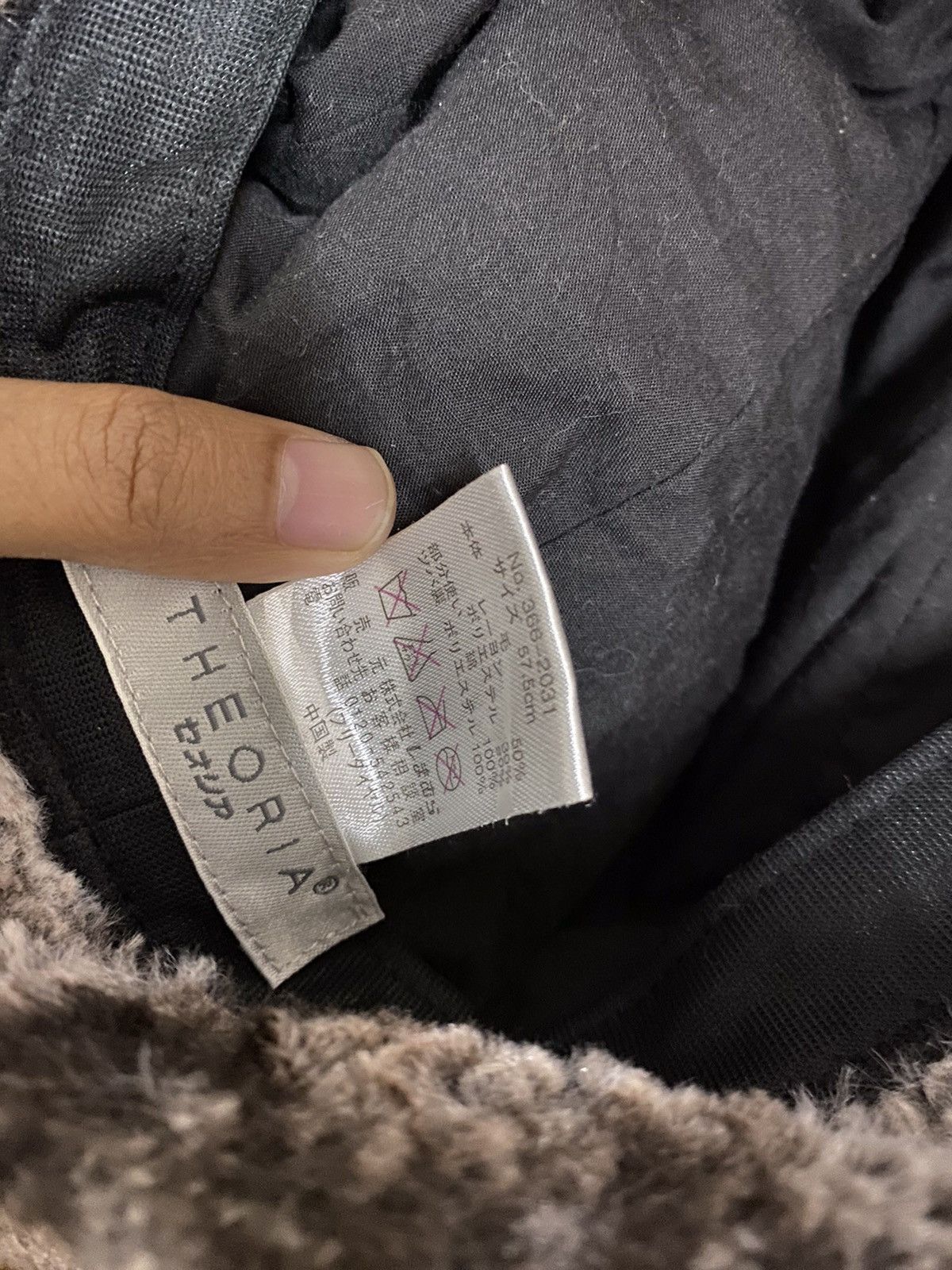 Japanese Brand Japanese Brand Theoria Plain Bucket Hat Size ONE SIZE - 5 Thumbnail