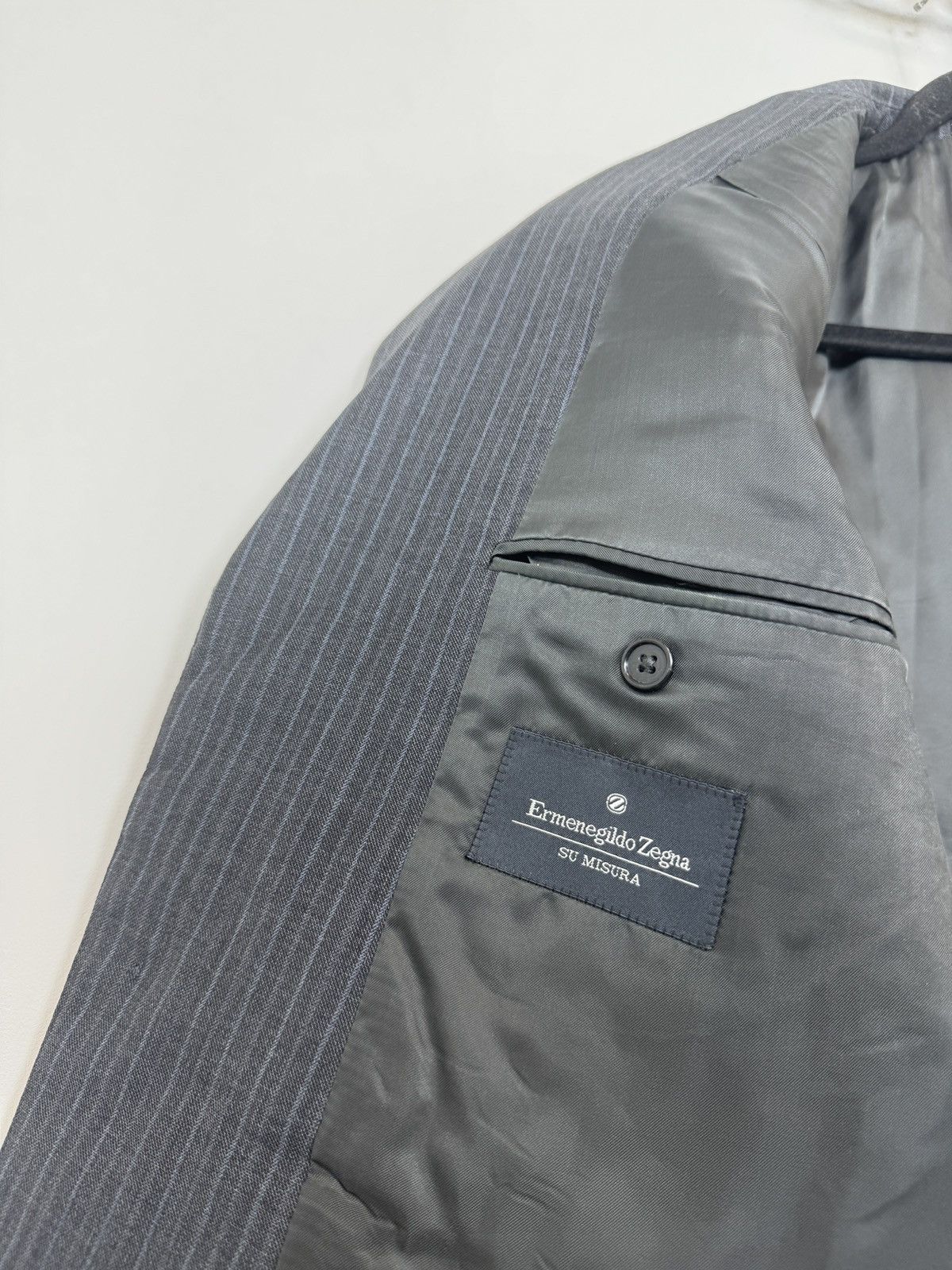 Ermenegildo Zegna Ermenegildo Zegna Su Misura Men’s Gray Striped Wool Blazer Size 38R - 20 Thumbnail