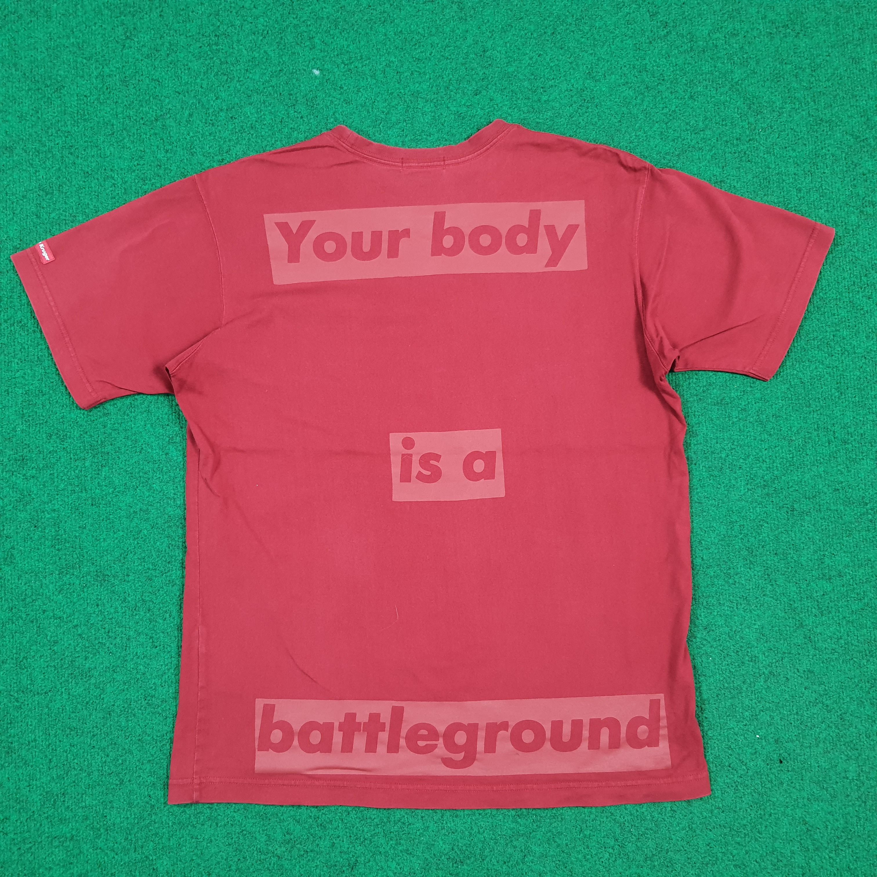 Barbara Kruger Vintage Barbara Kruger Designer Graphic Tees C301N76 Size US M / EU 48-50 / 2 - 3 Thumbnail