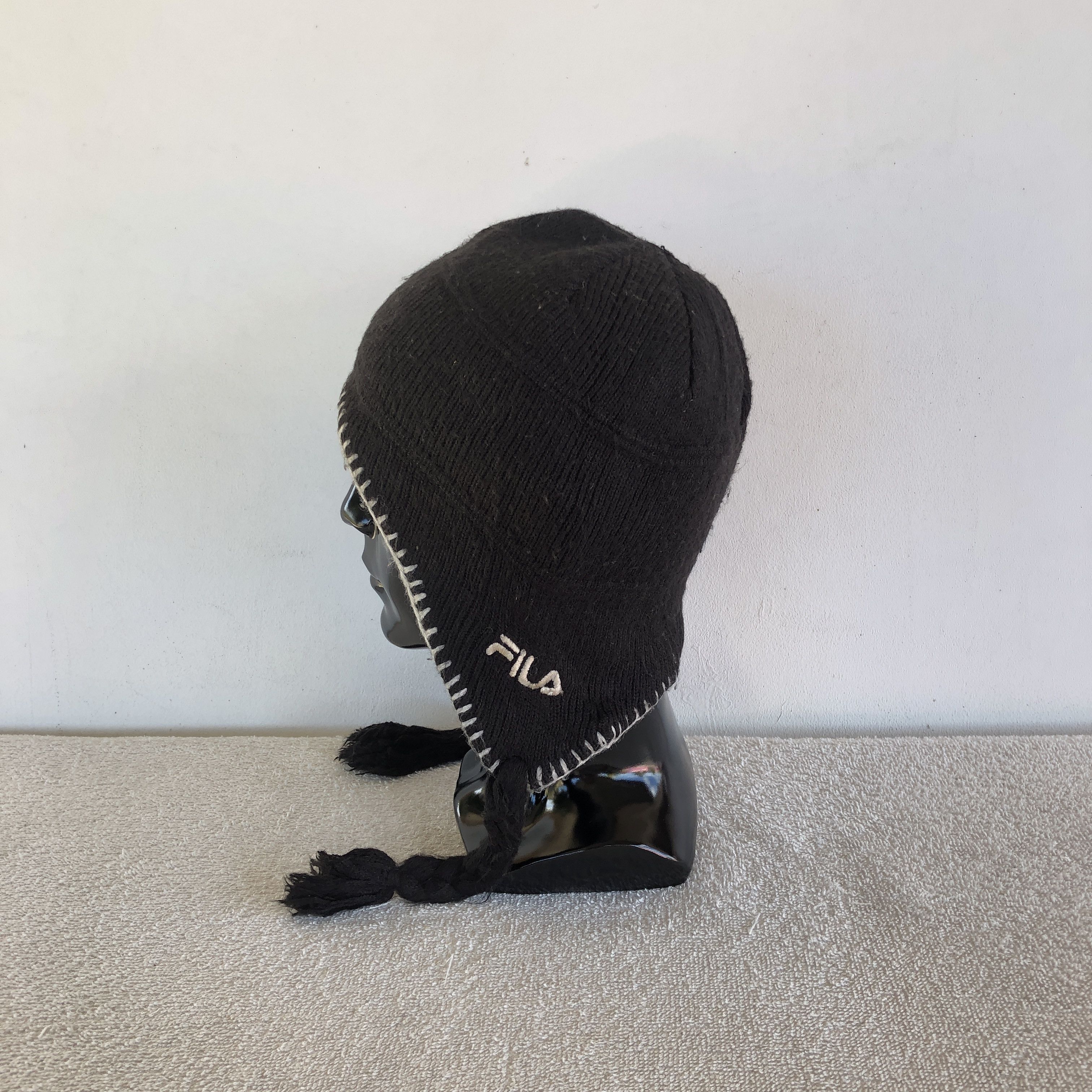 Fila Vintage 90s Fila Earflap Beanie Knitted Snow Caps Hats Size ONE SIZE - 4 Thumbnail