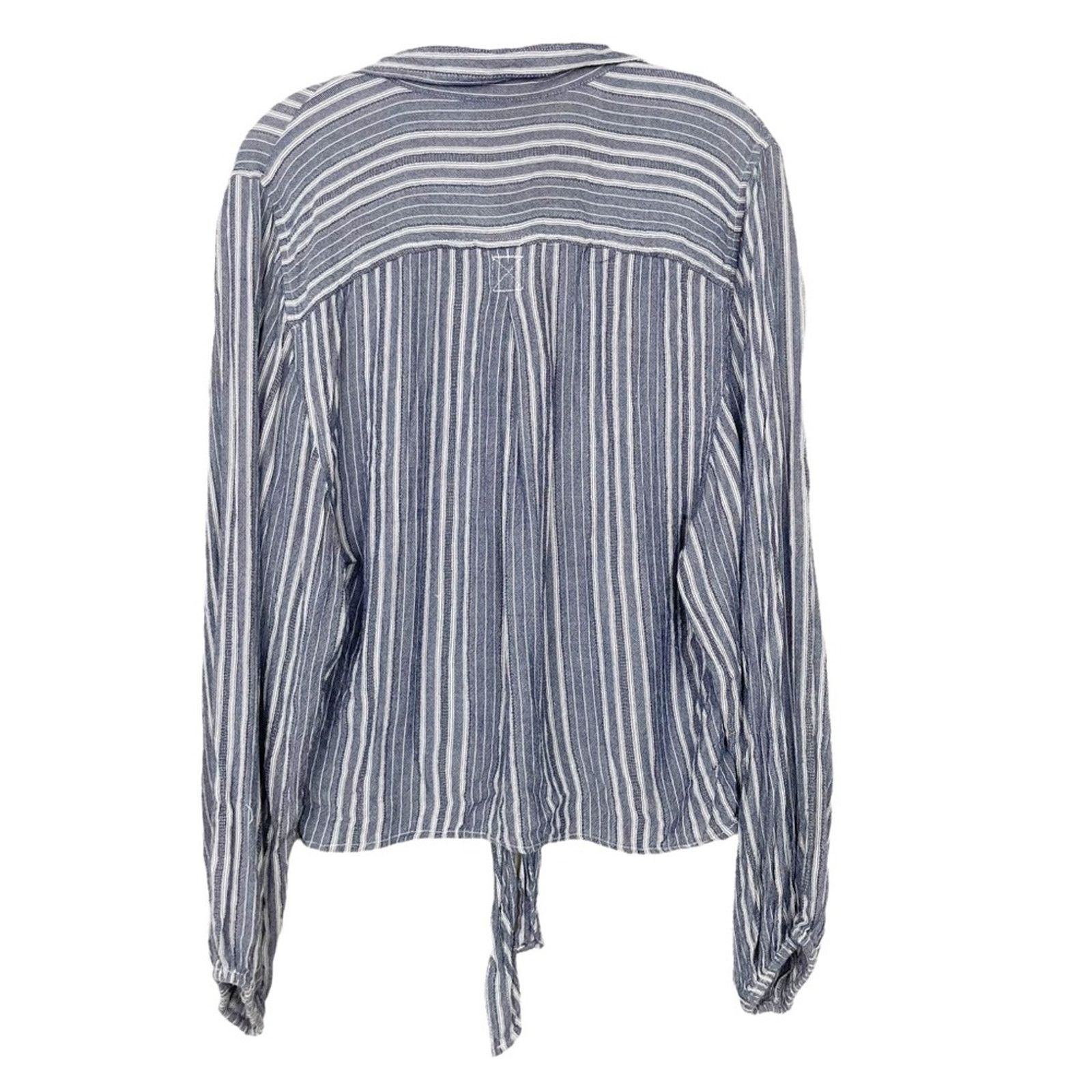 American Eagle Outfitters American Eagle Blue Pinstripe Button Down Tie Front Blouse S Size S / US 4 / IT 40 - 4 Thumbnail