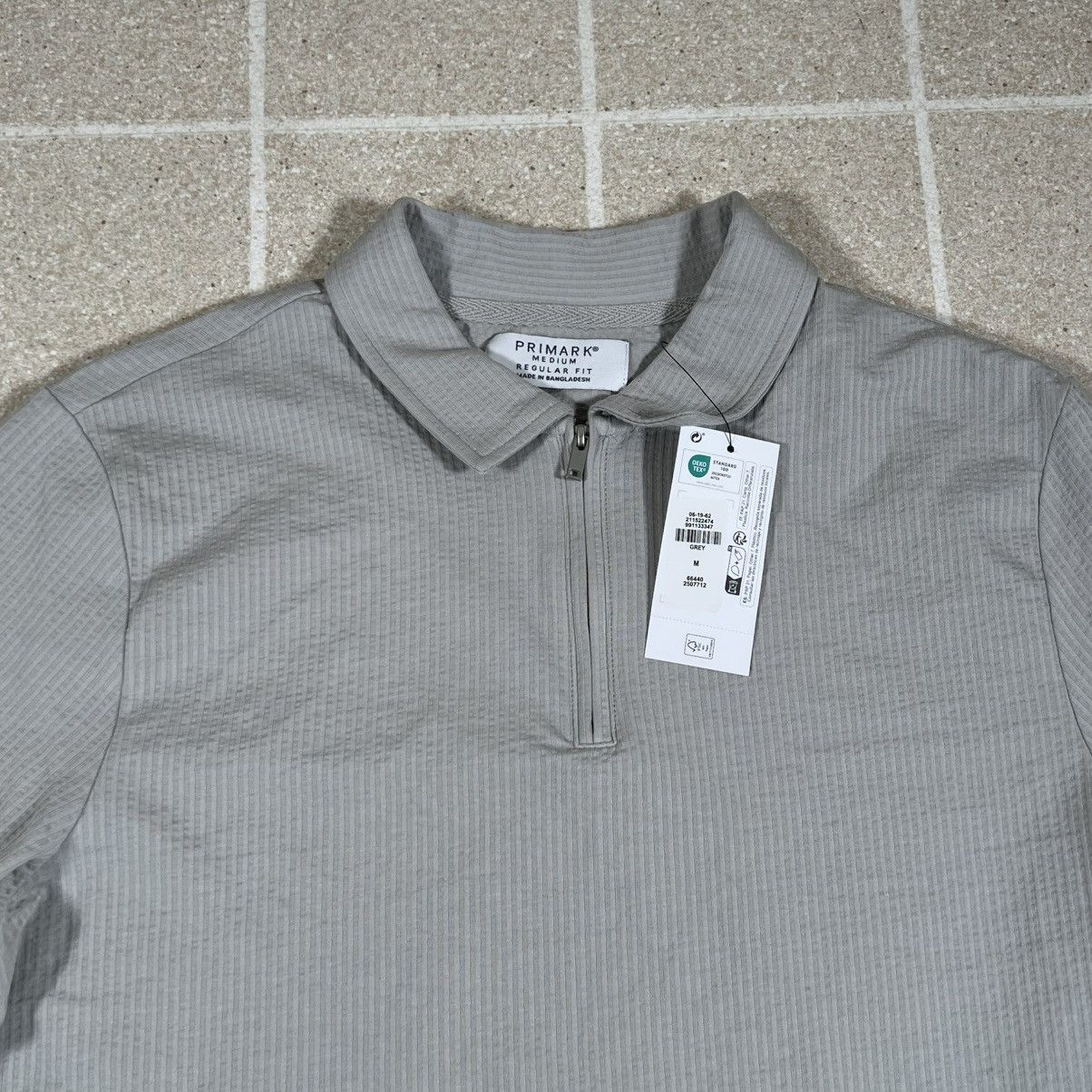 Primark Nwt Primark Zipper Closure Polo Shirt Grey Size M Size US M / EU 48-50 / 2 - 2 Thumbnail