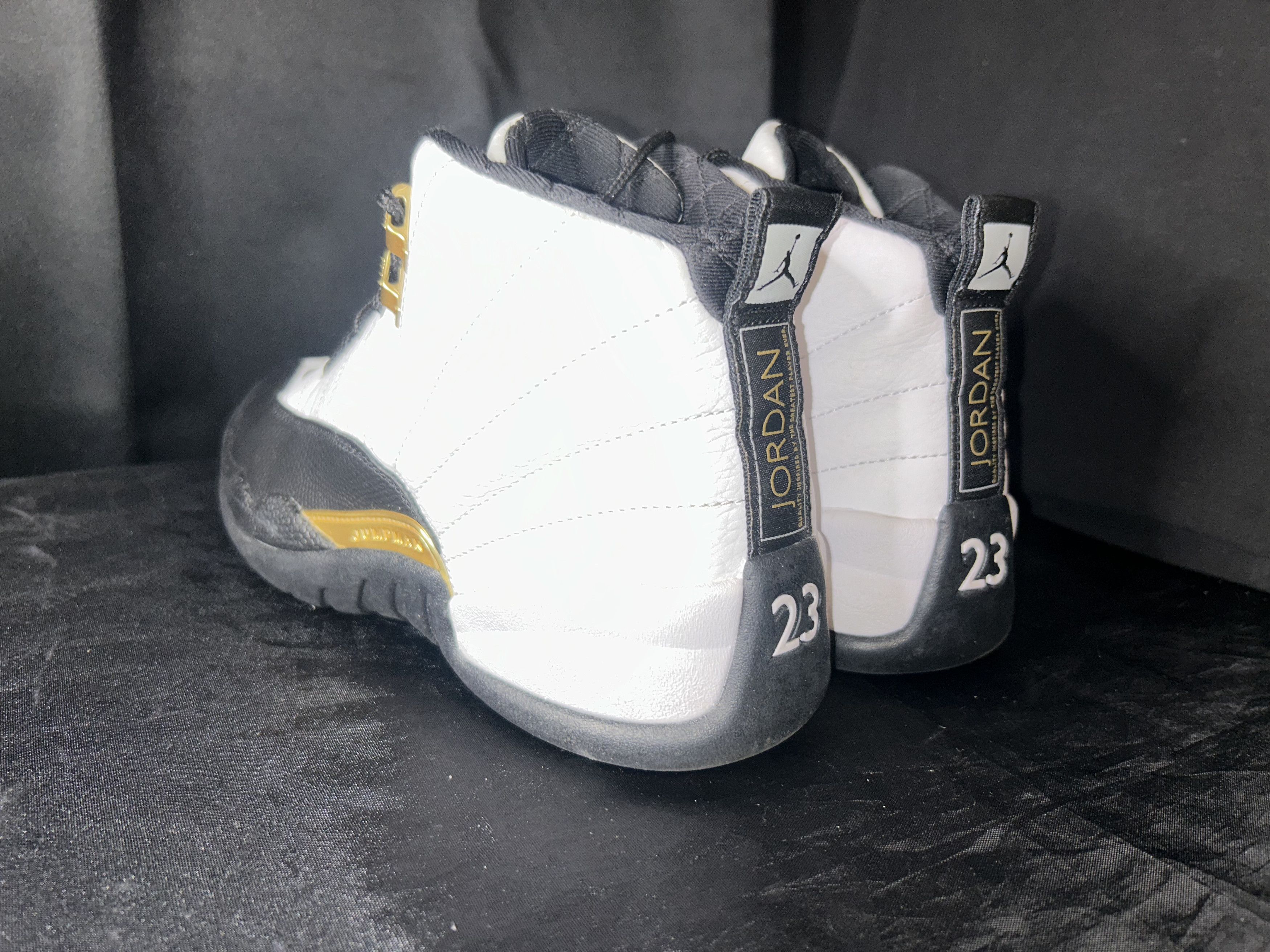 Nike Air Jordan 12 Retro "Royalty" Size US 10 / EU 43 - 2 Thumbnail