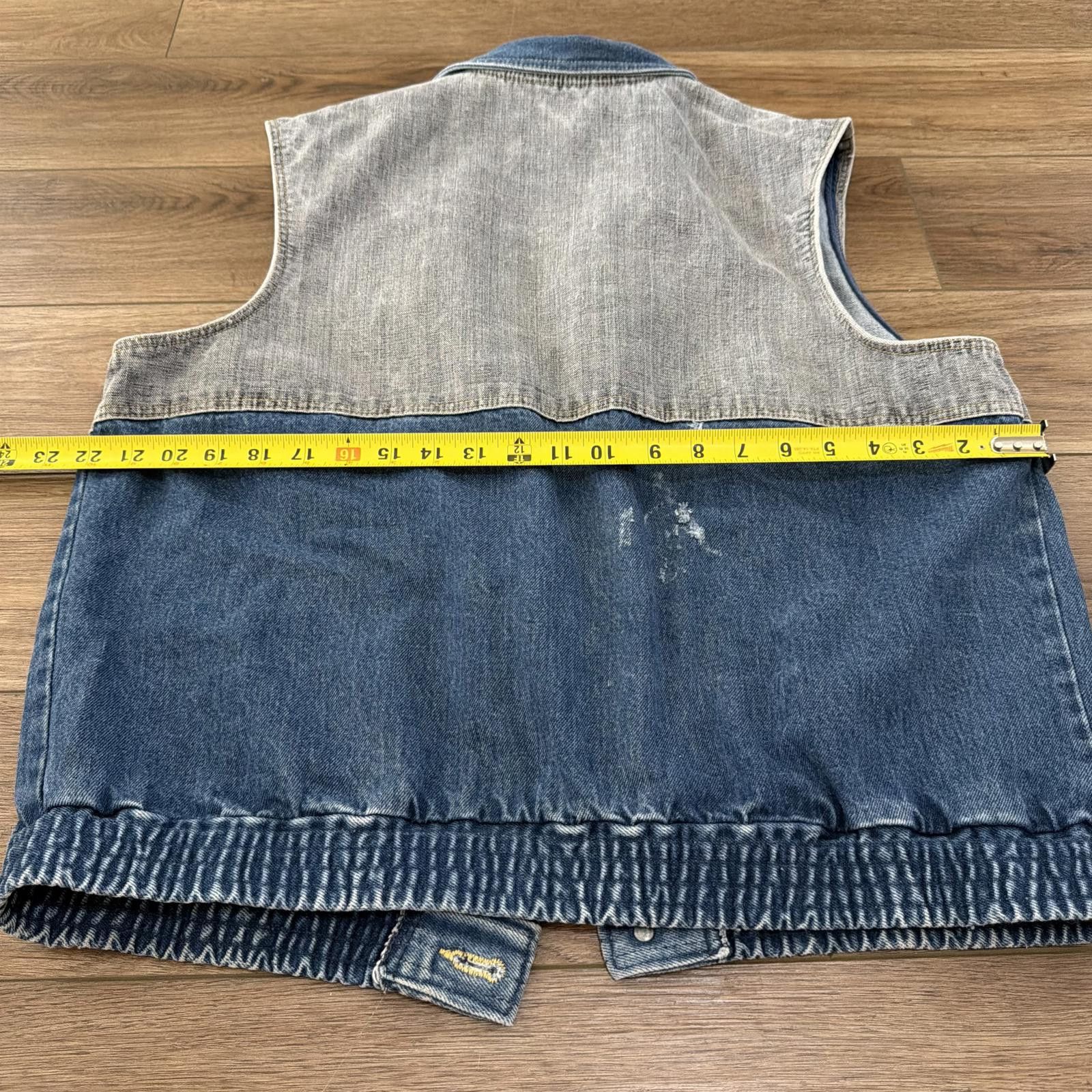Wrangler Vintage 80s Wrangler Denim Vest Western Cowboy Size L Size US L / EU 52-54 / 3 - 7 Thumbnail