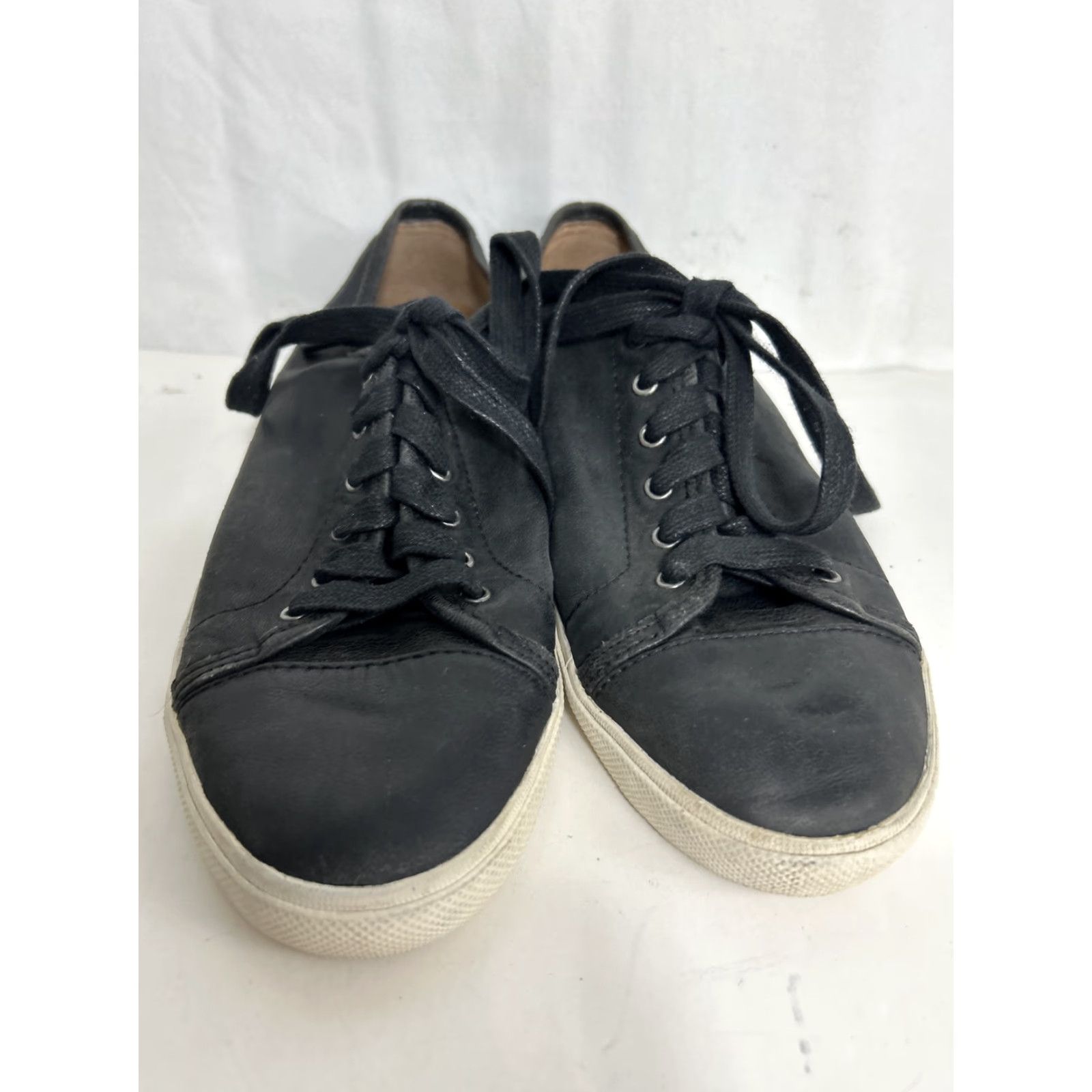 Frye Frye Mindy Black Low Top Leather Lace Up Sneaker Shoes Women 9.5 m Size M Comfort Lightweight Rubber Sole Casual Walking Shoes Size L / US 10 / IT 46 - 3 Thumbnail