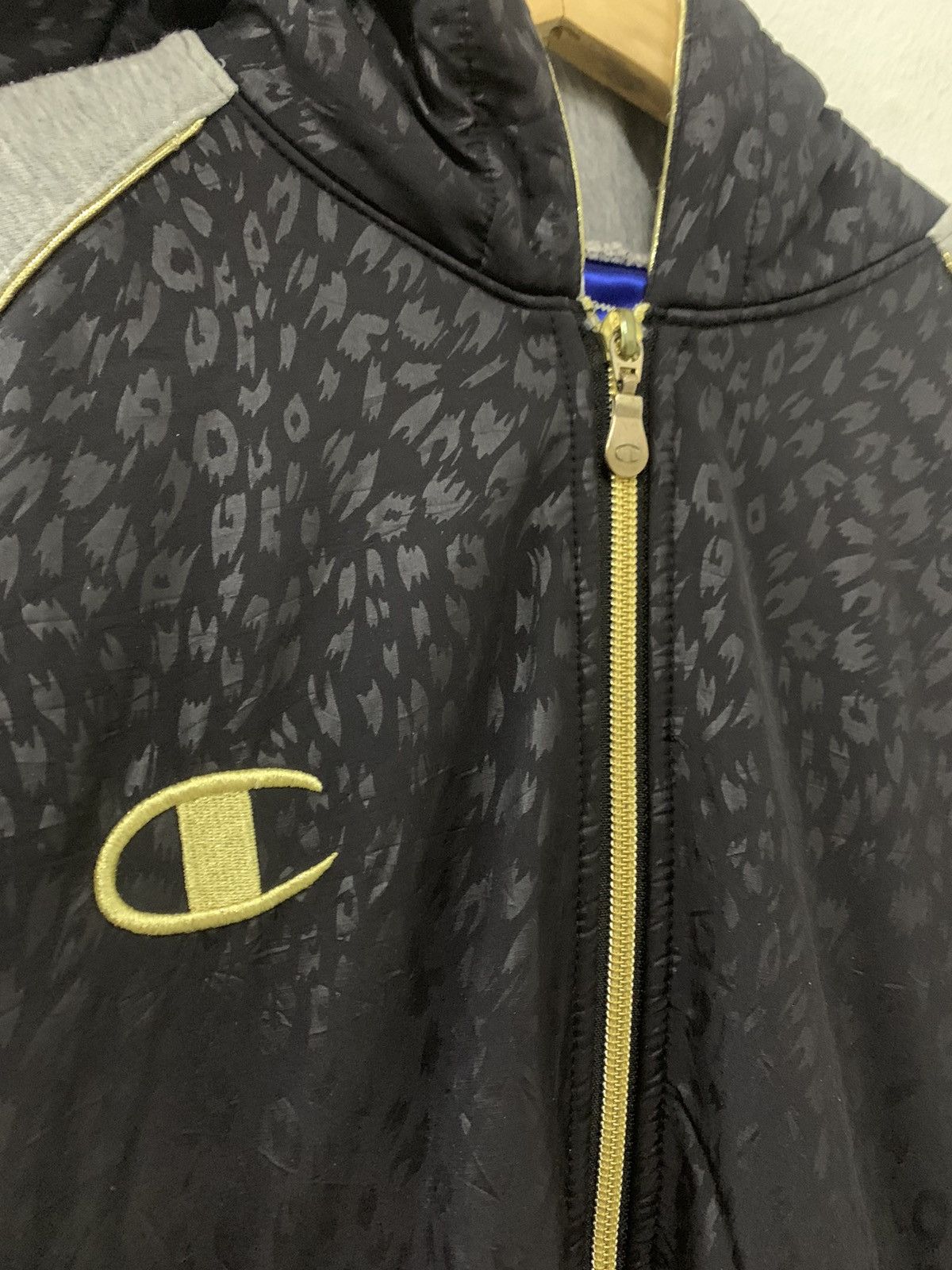 Champion Champion Leopard Print Zipper Hoodie Big Logo Embroidery Size S / US 4 / IT 40 - 4 Thumbnail