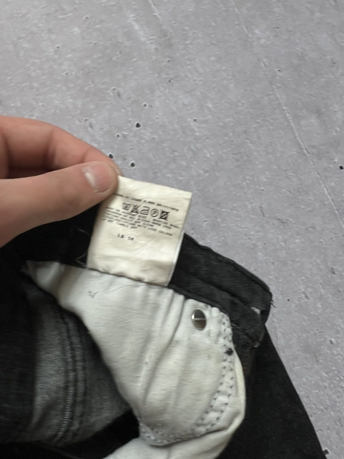 Versace Very Rare Jeans From Versace Jeans Couture Women Size L Y2K Size 32" / US 10 / IT 46 - 11 Thumbnail