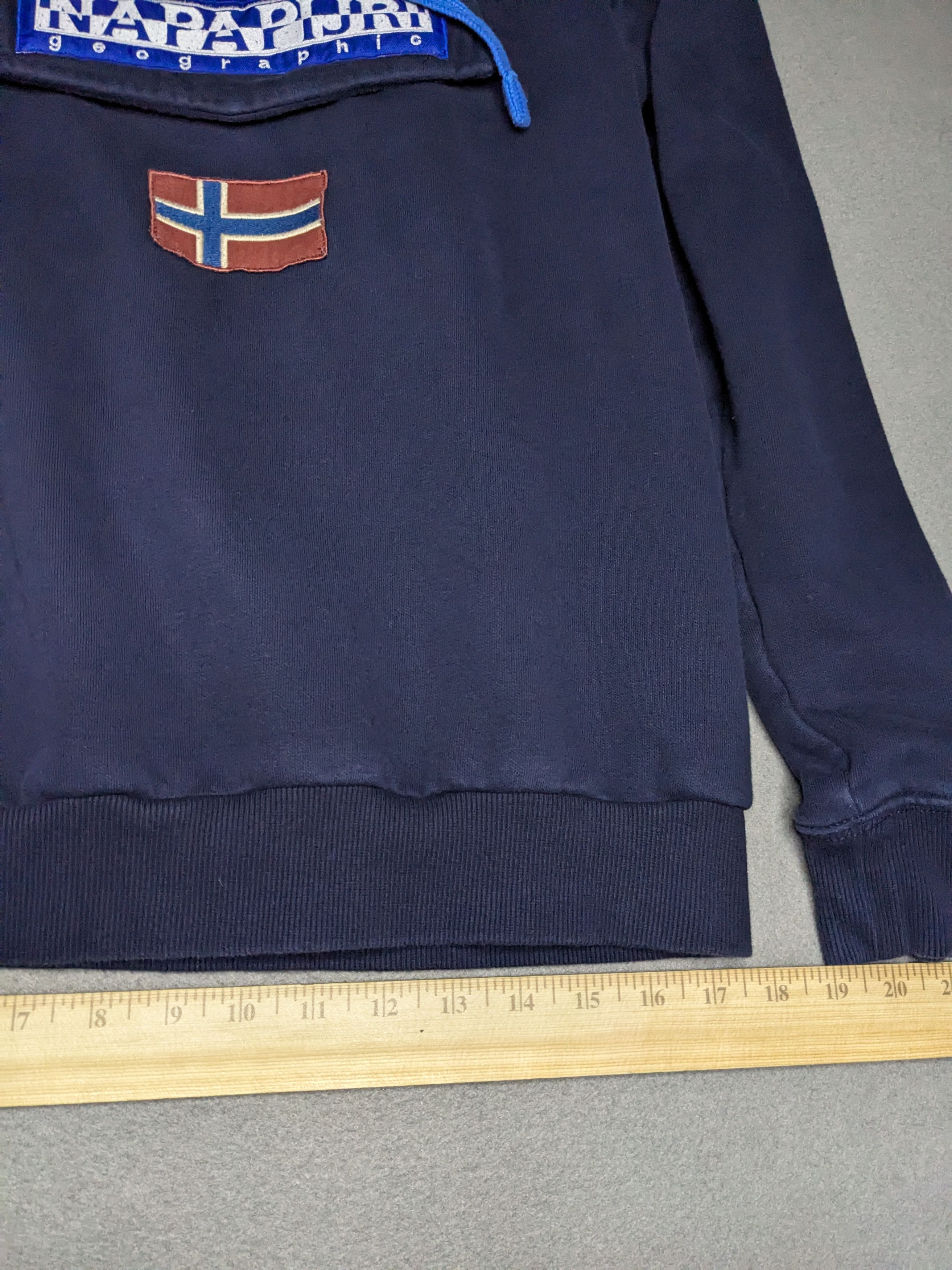 Napapijri VINTAGE Napapijri Burgee Geographic Hoodie Medium Sweater Size US M / EU 48-50 / 2 - 8 Thumbnail