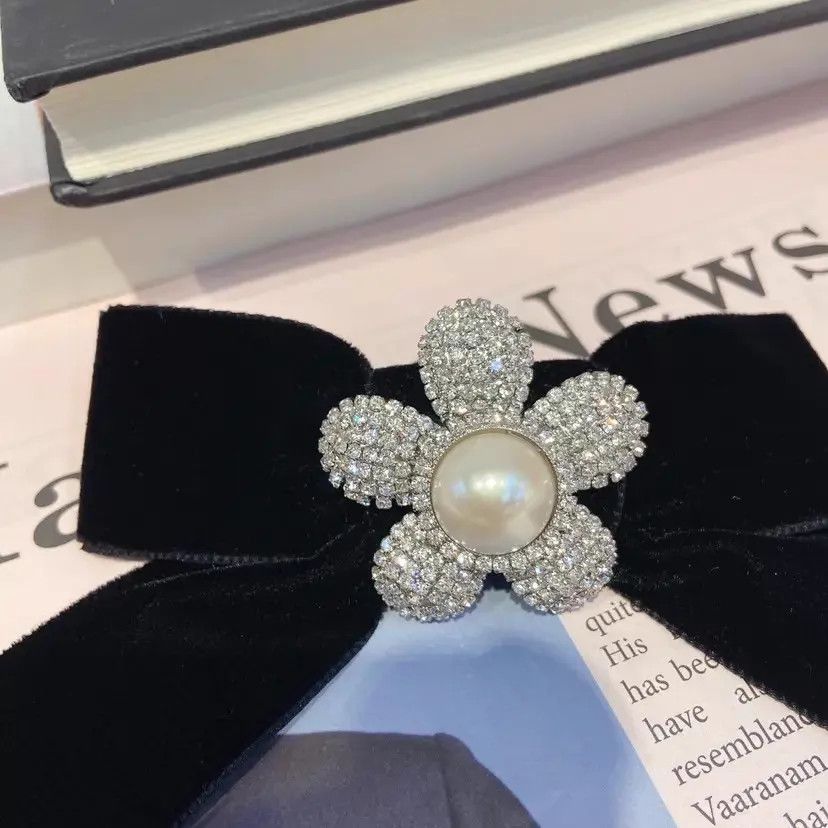 Miu Miu MIU MIU Women's Bow Hair Clip Pre-owned Size ONE SIZE - 2 Thumbnail