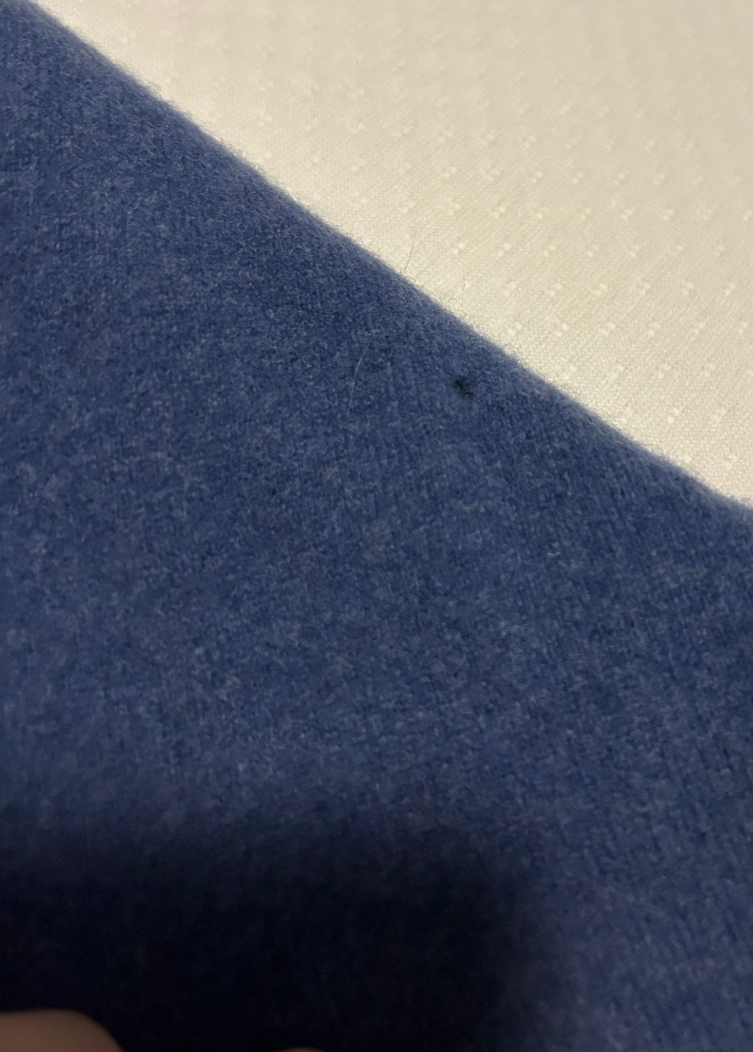 Gant Elegant| Casual |Sweater | 100% wool| Gant | L Size US L / EU 52-54 / 3 - 8 Thumbnail
