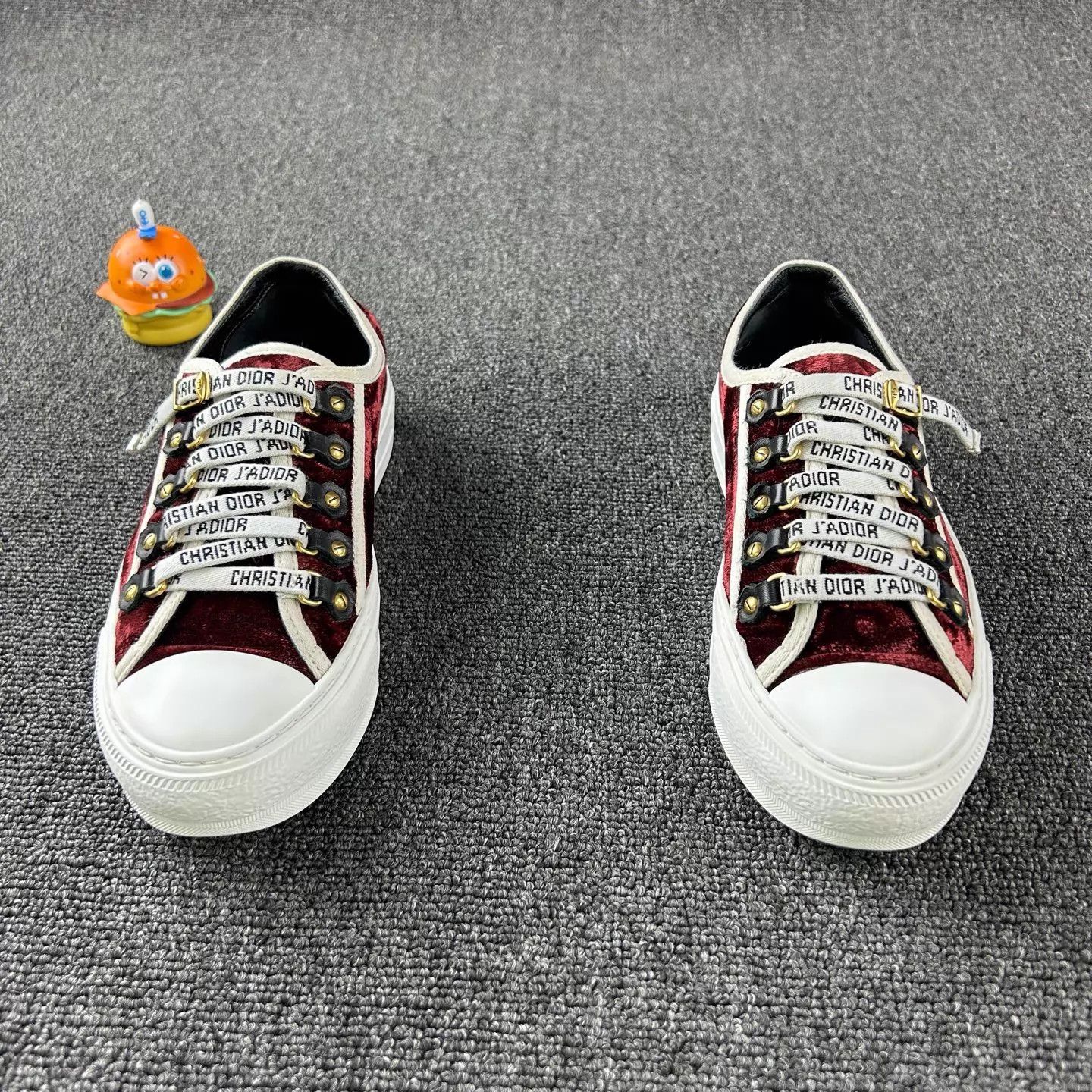 Dior DIOR Walk'n'Dior red velvet sneakers 36 Size US 5.5 / IT 35.5 - 2 Thumbnail