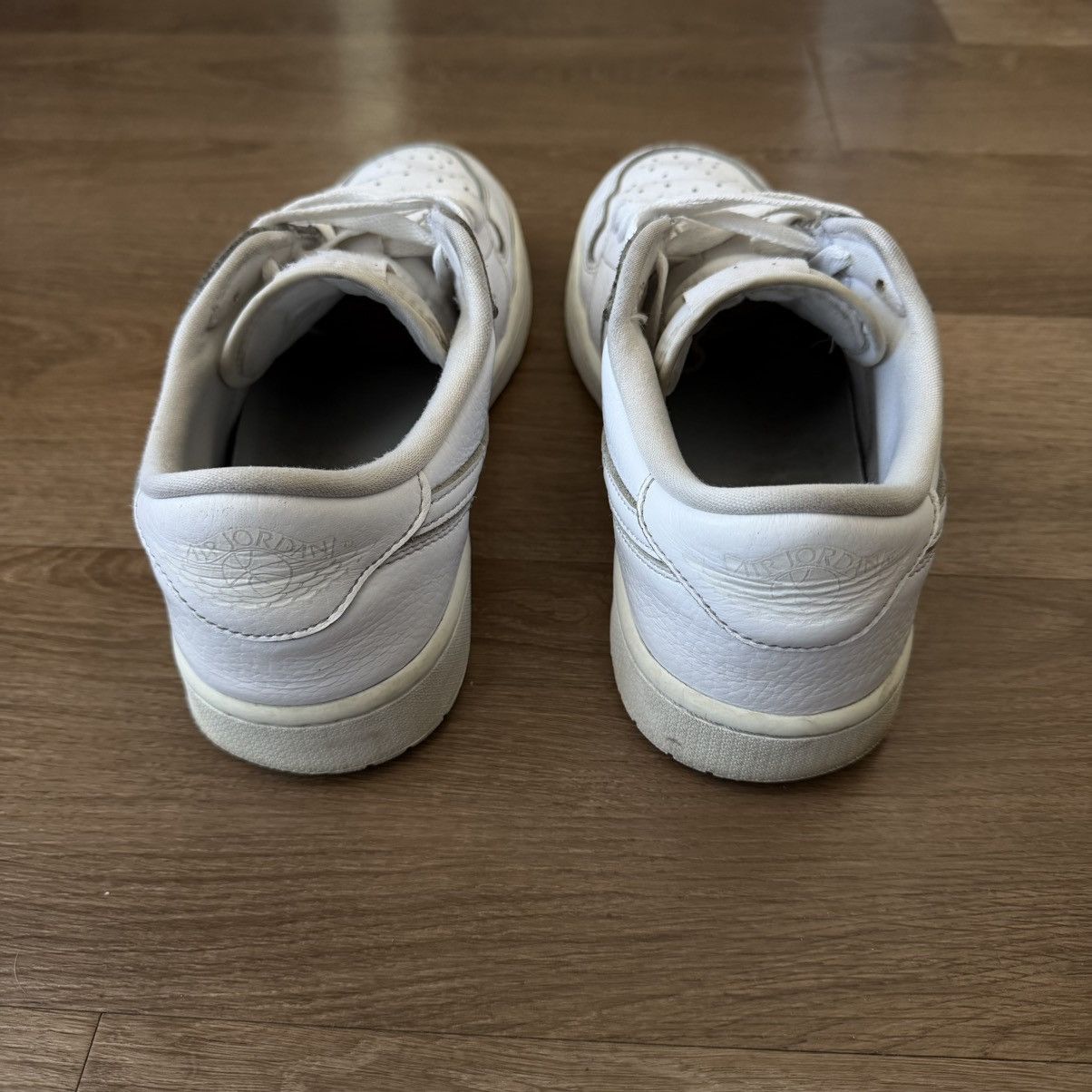 Nike Air Jordan 1 Retro Low Golf Triple White Sneakers Size US 9.5 / EU 42-43 - 7 Thumbnail