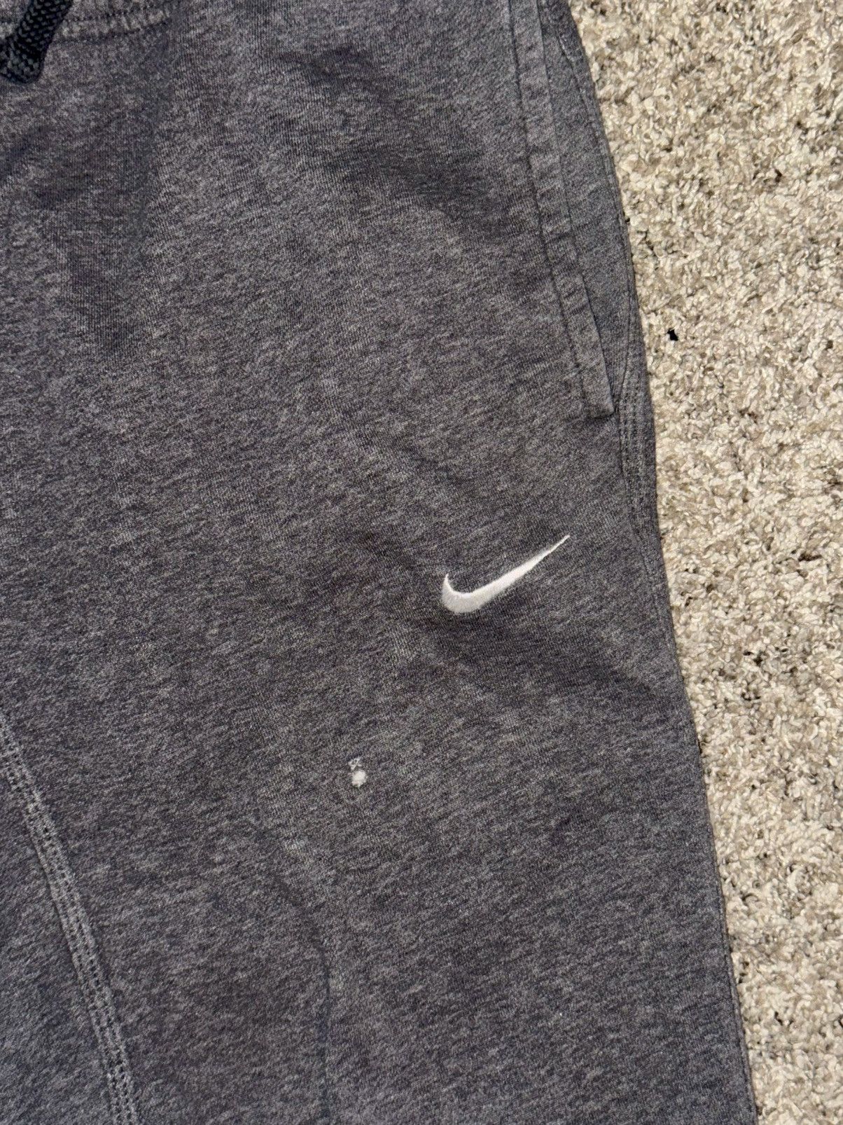 Nike Vintage Dark Gray Classic Nike Sweatpants Size US 30 / EU 46 - 2 Thumbnail