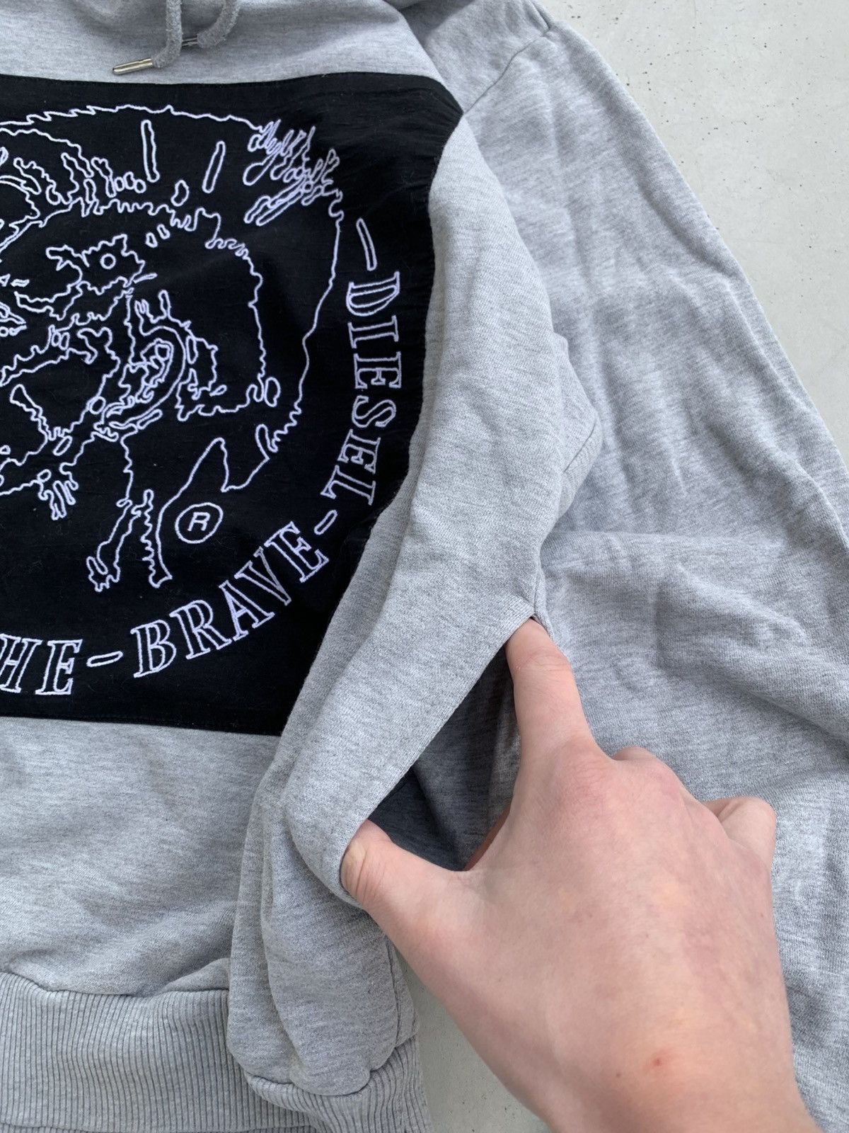 Diesel Diesel Hoodie Vintage Big Logo Avantgarde Style Sk8 Size US L / EU 52-54 / 3 - 6 Thumbnail