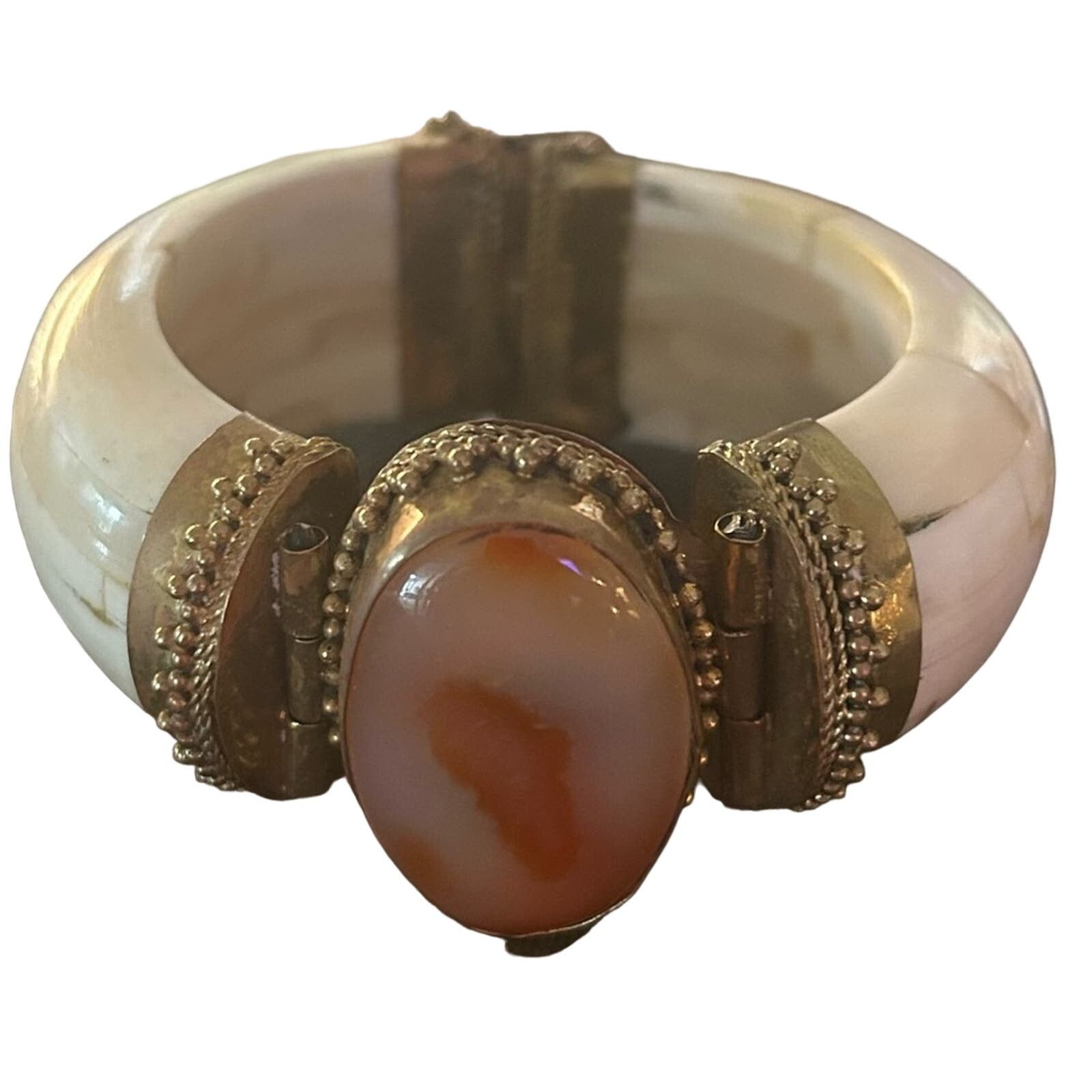 Other Agate bone bangle brass closure Indian Bohemian Hippie chic Size ONE SIZE - 1 Thumbnail