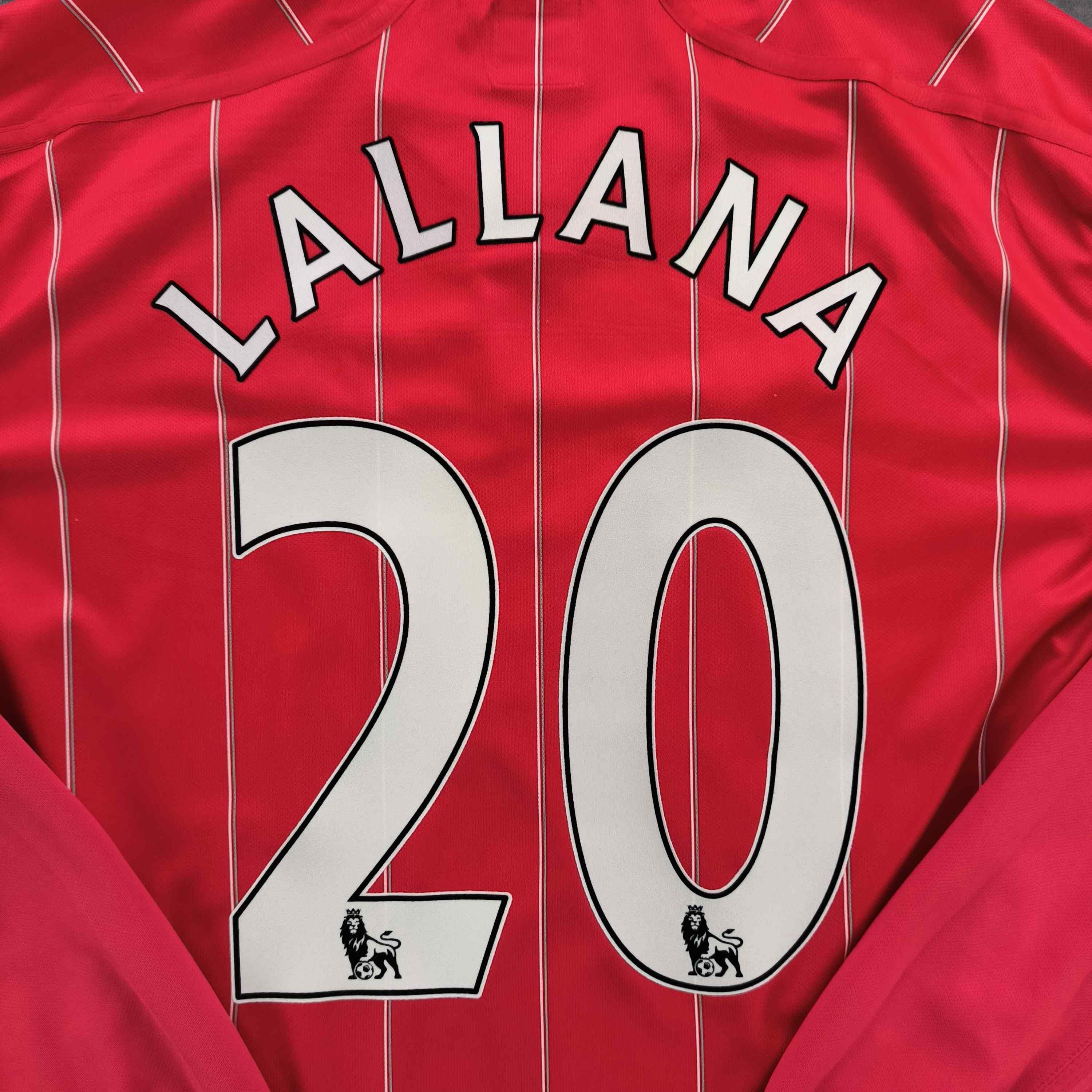 Umbro Southampton 12-13 Umbro home Lallana football jersey sz 3XL Size US XXL / EU 58 / 5 - 8 Thumbnail