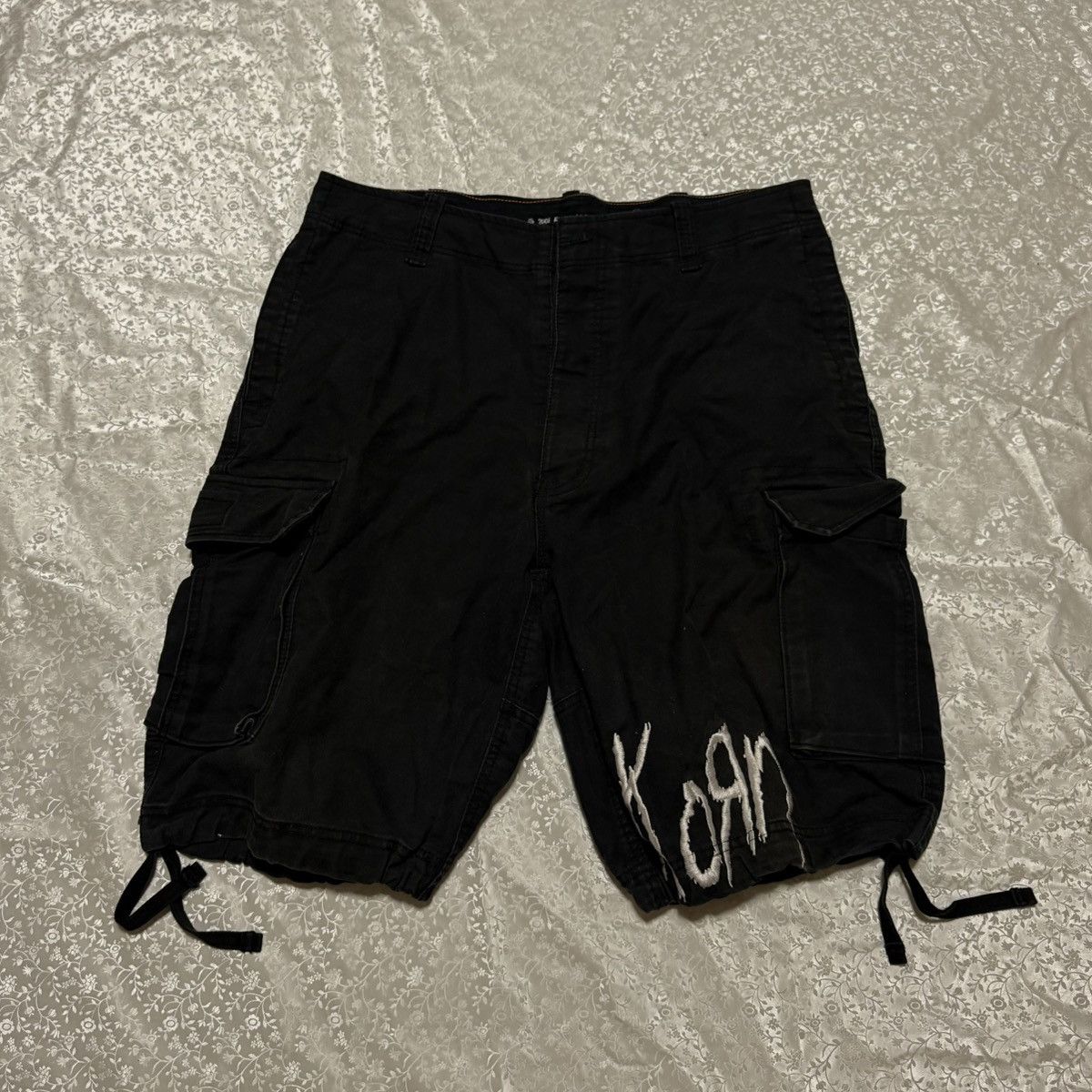 Vision Streetwear Vintage short Korn Still A Fuckin Freak Size US 34 / EU 50 - 2 Thumbnail