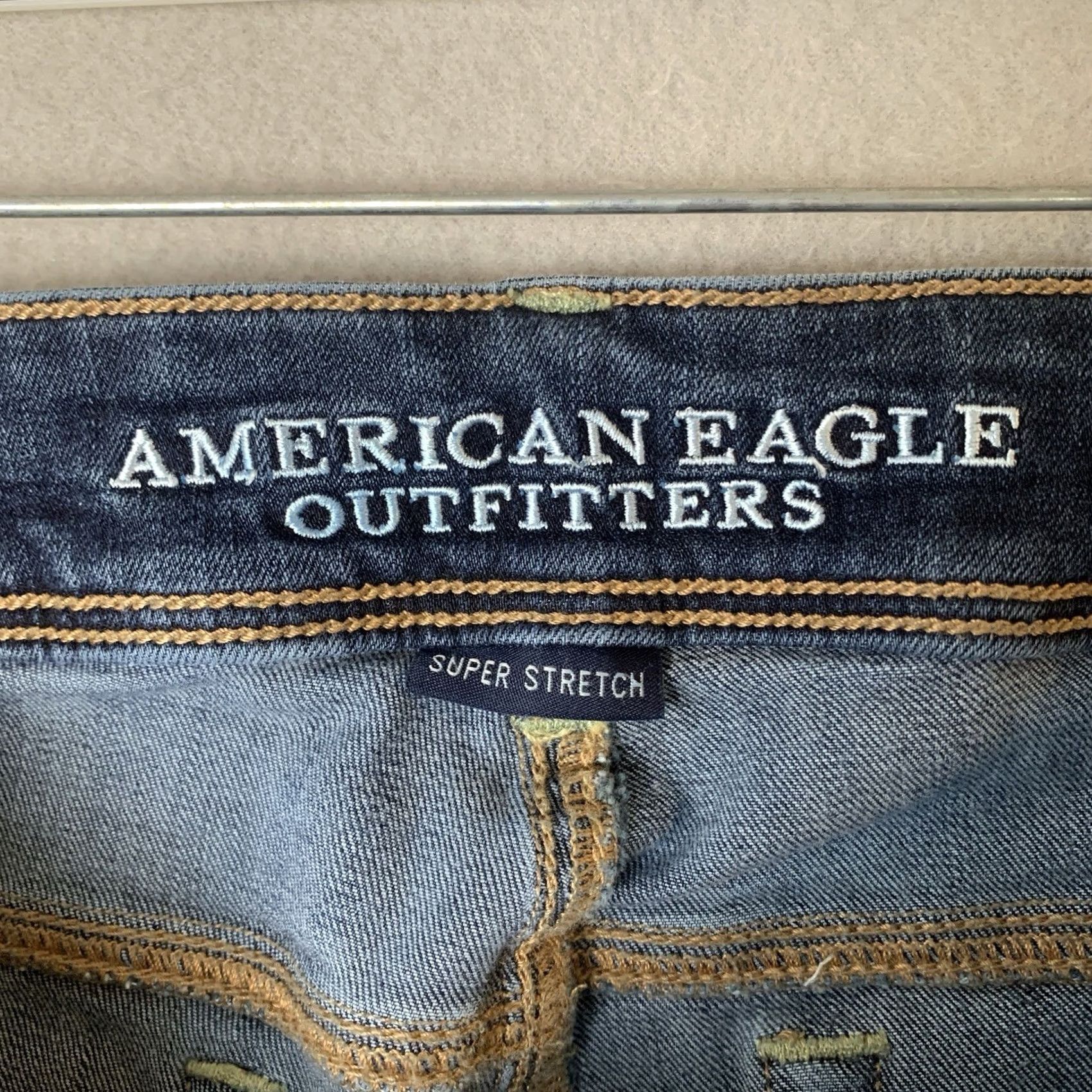 American Eagle Outfitters American Eagle Jeans Women Short 6 Kick Boot Denim Super Stretch Y2K 5-Pocket Zipper Button Baggy N/A Size 28" / US 6 / IT 42 - 3 Thumbnail