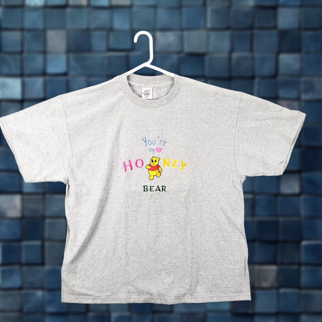 Vintage Vintage Winnie The Pooh Embroidered Shirt XL Gray Cotton blend Short Sleeve Crew Neck Men 90s Y2K Bratz Disney Geek Grunge Skater Size US L / EU 52-54 / 3 - 1 Thumbnail