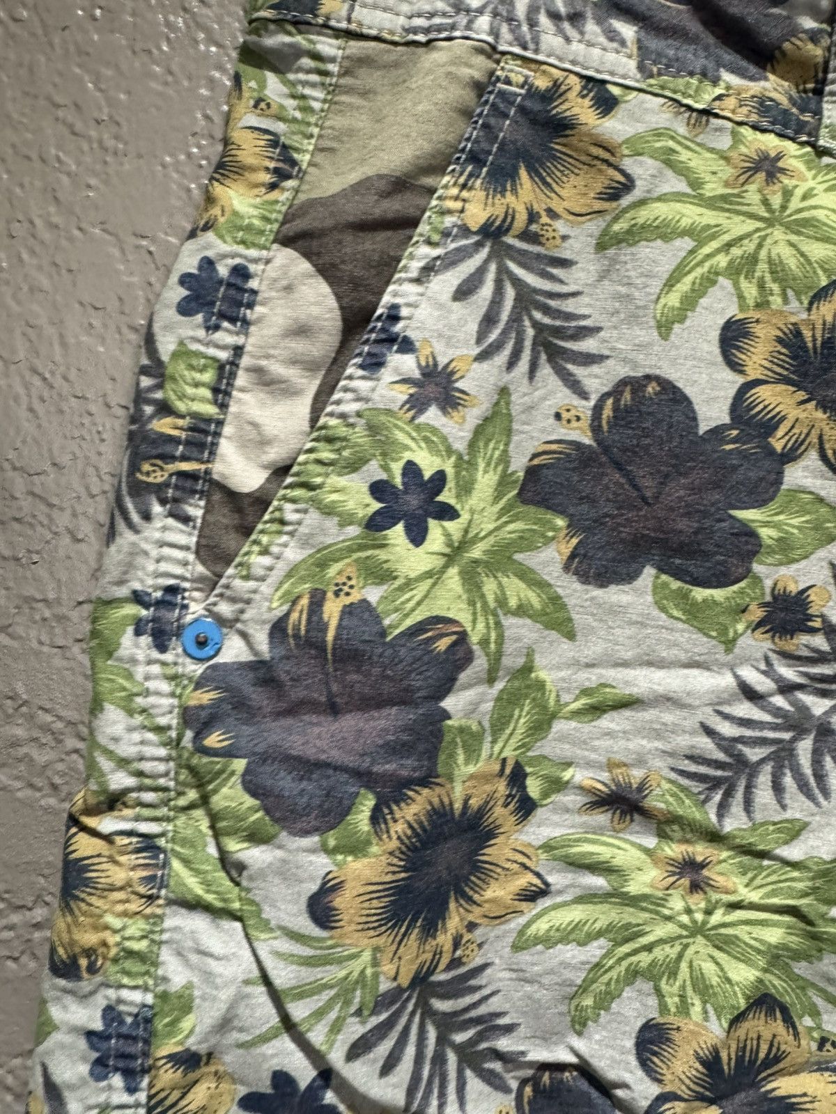 Hurley Vintage Hurley Patchwork Green Floral Cami Surf Skate Shorts Size US 30 / EU 46 - 4 Thumbnail